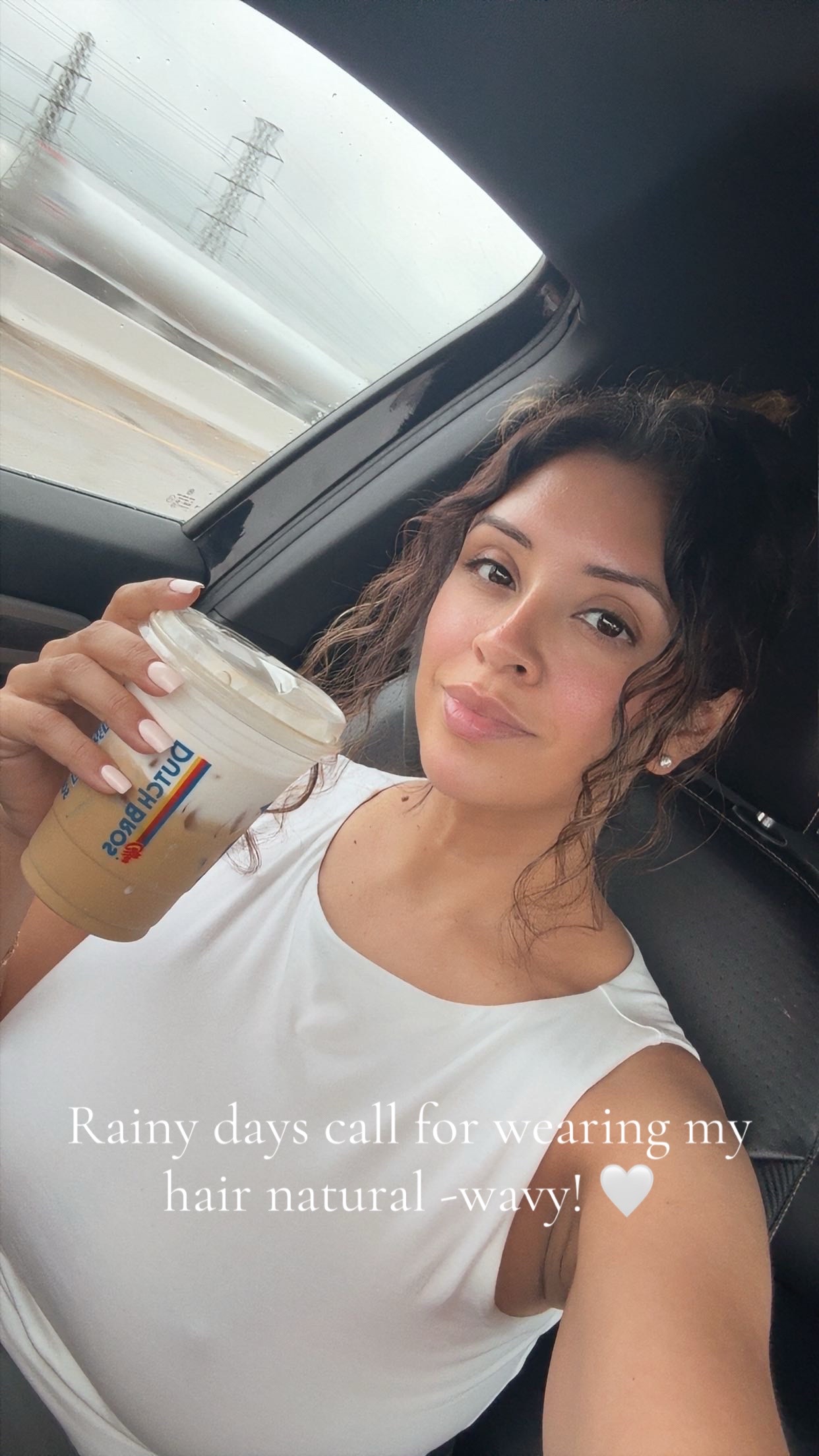 @justnoemi23