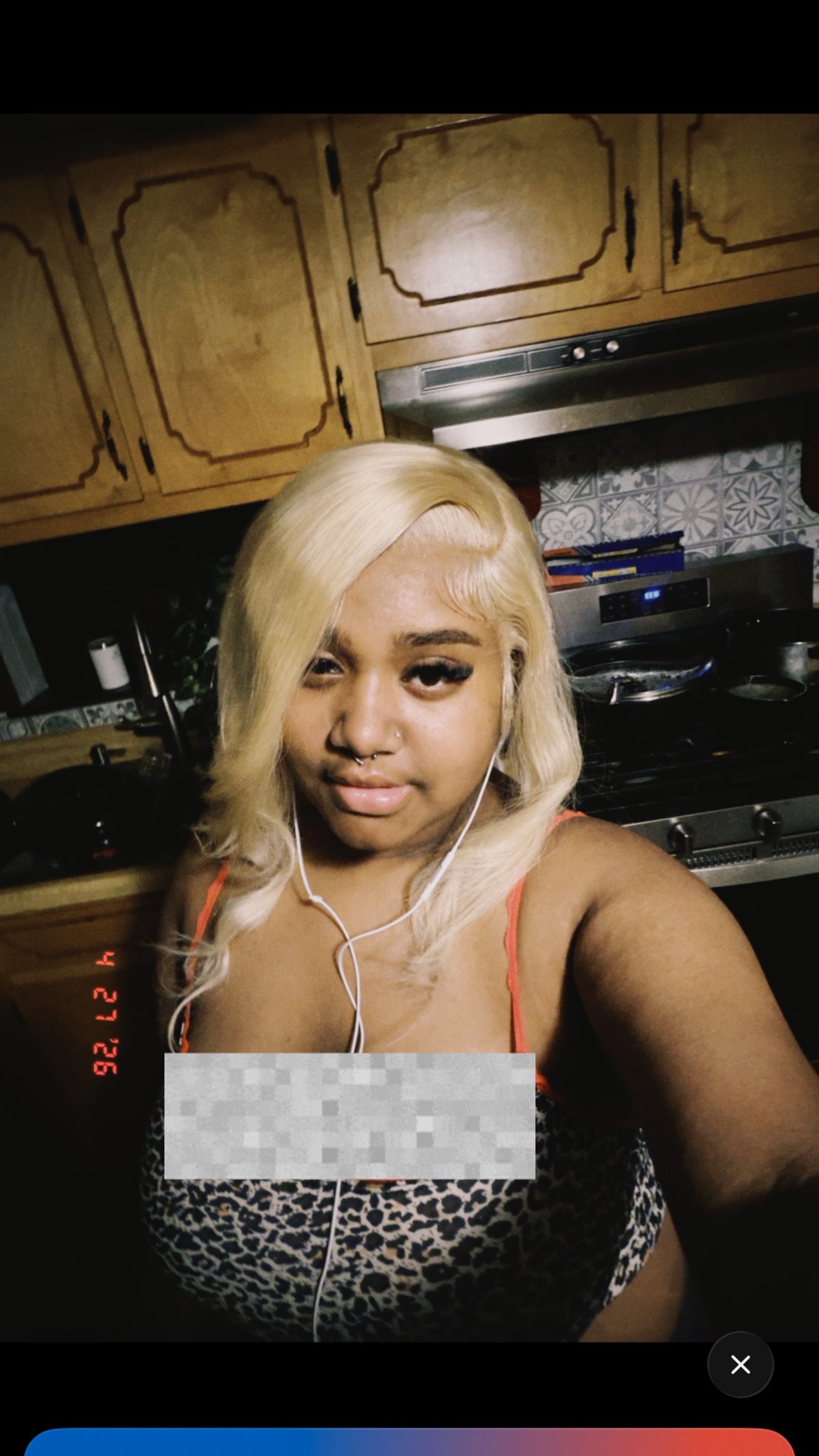 @BlueRobe queen 👸