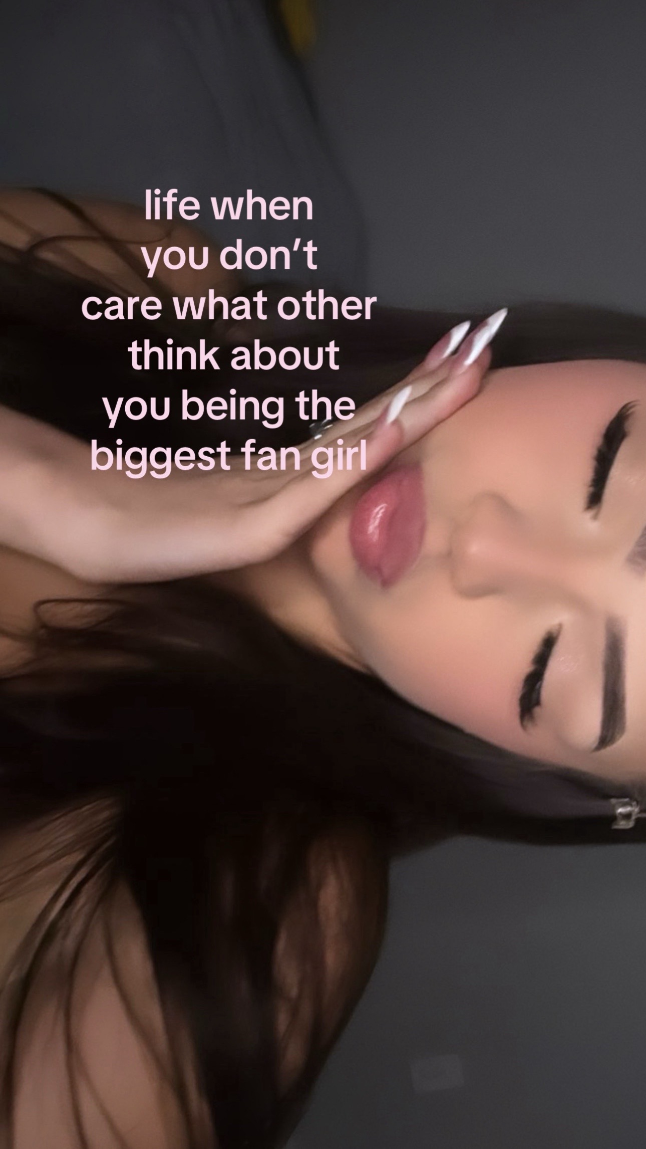 @anissa ⟭⟬⁷
