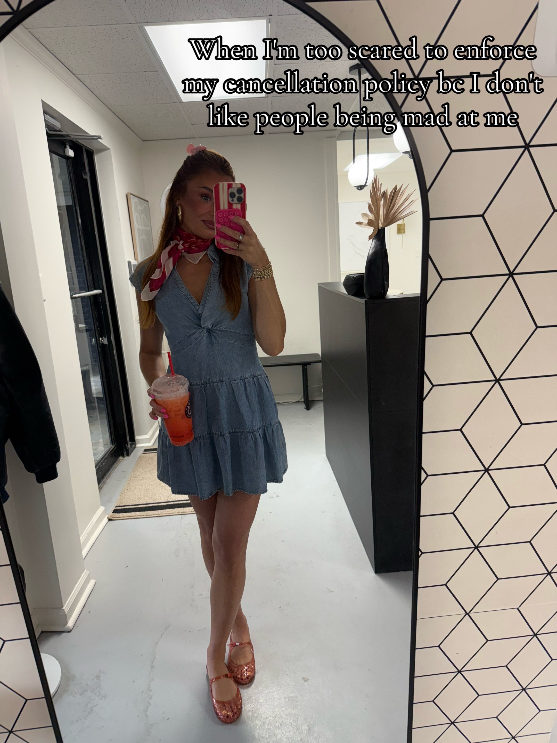 @Hailee Snow| Savannah stylist
