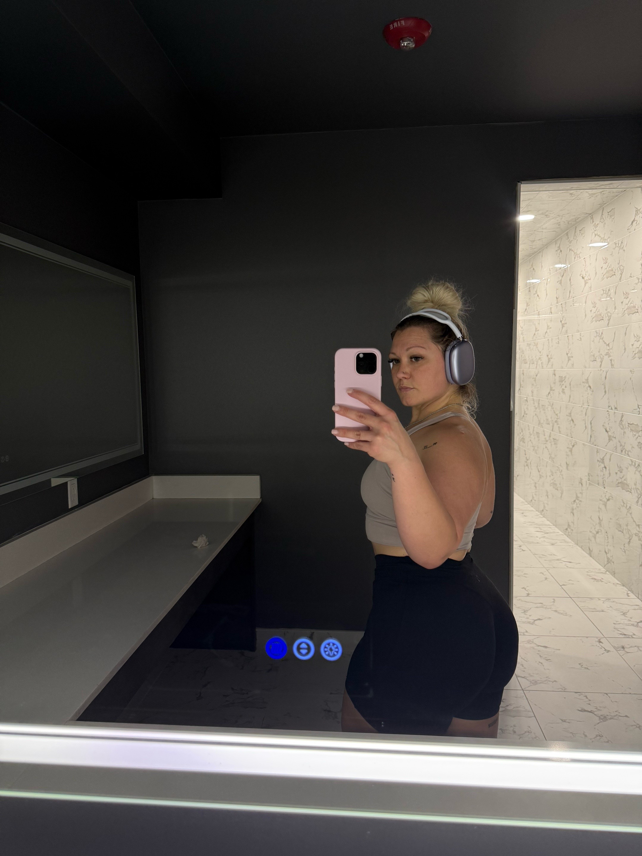 @Bailey J