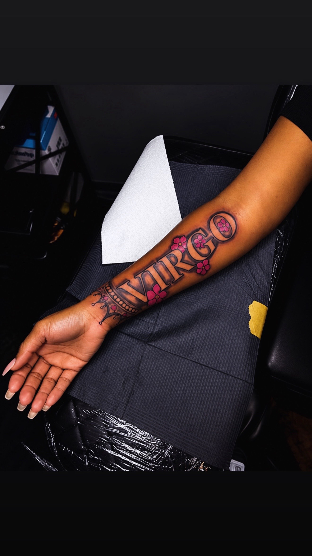 @Unpredicted.ink
