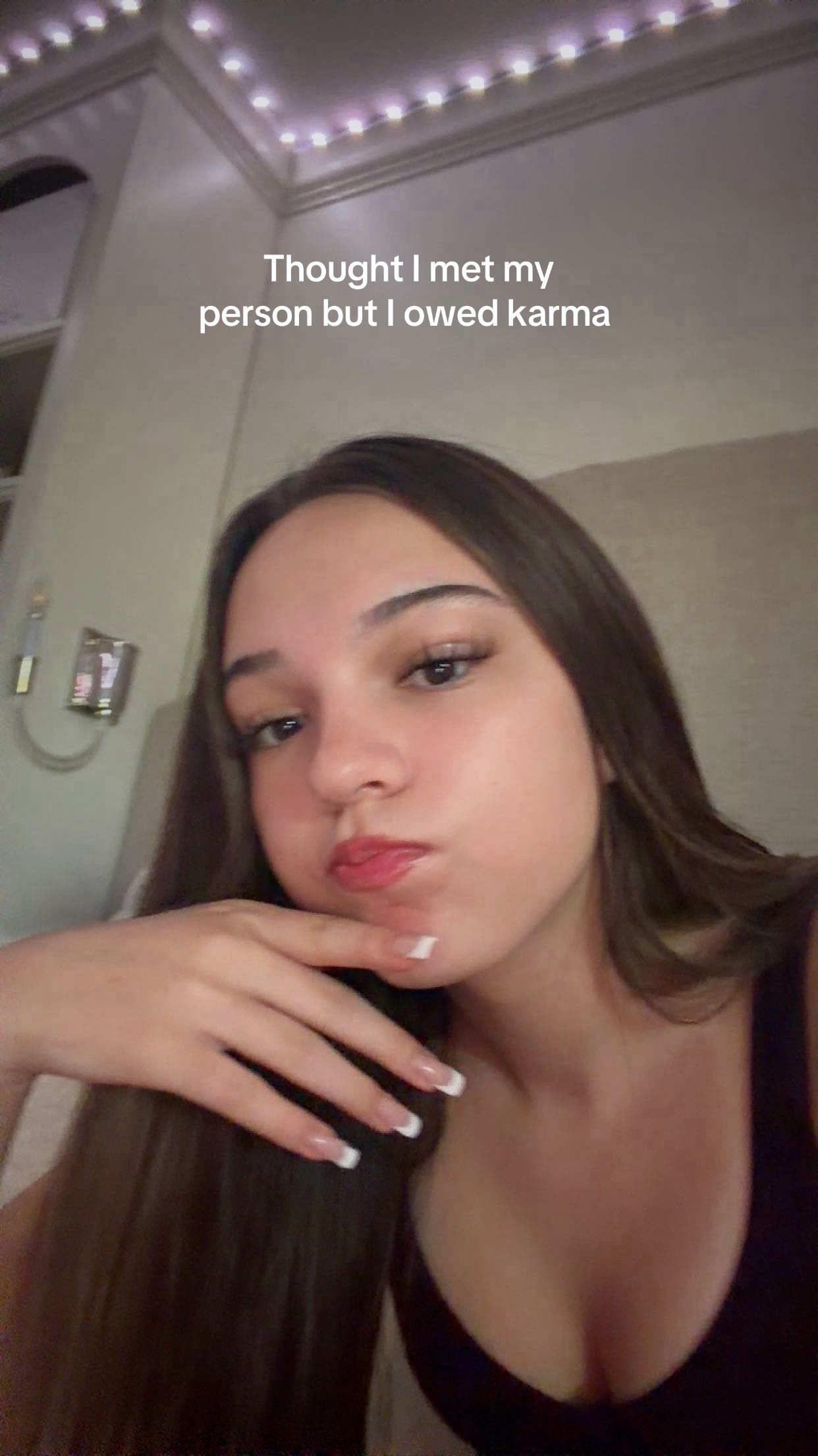 @???