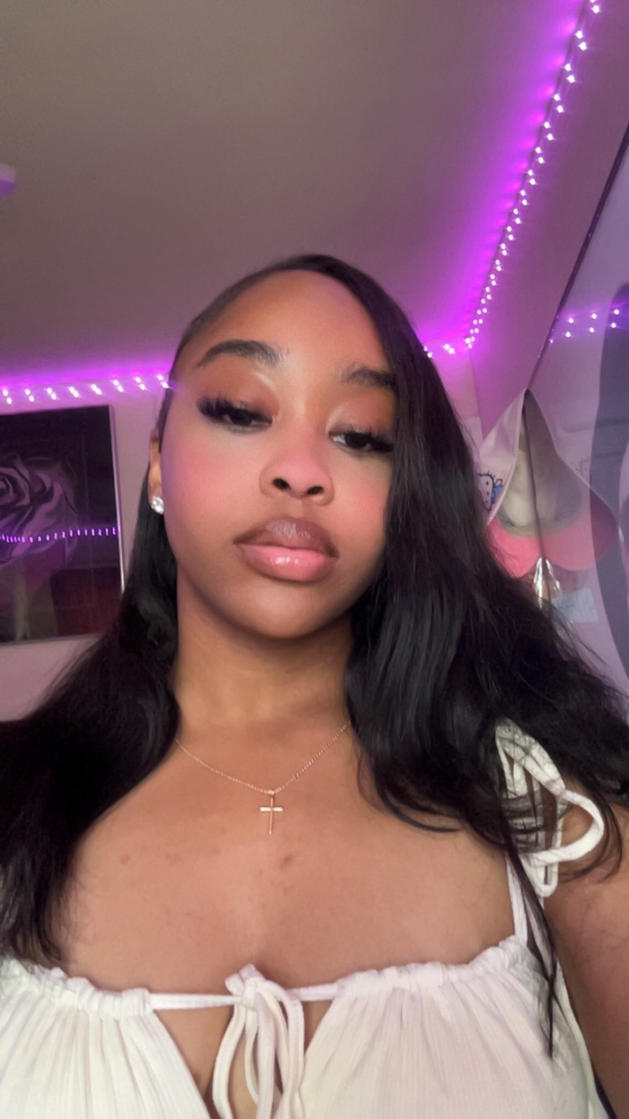 @therealariaj