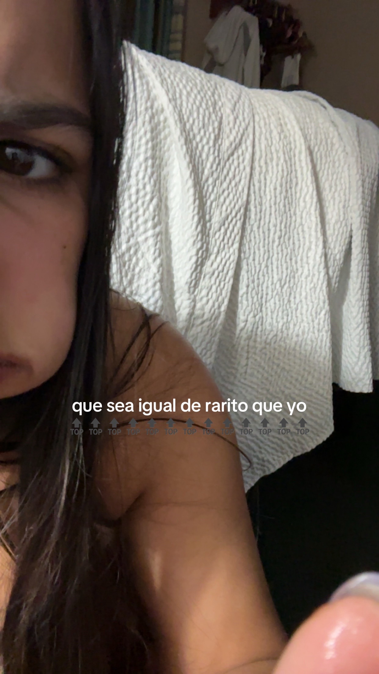 @mepicaelojoizquierdo