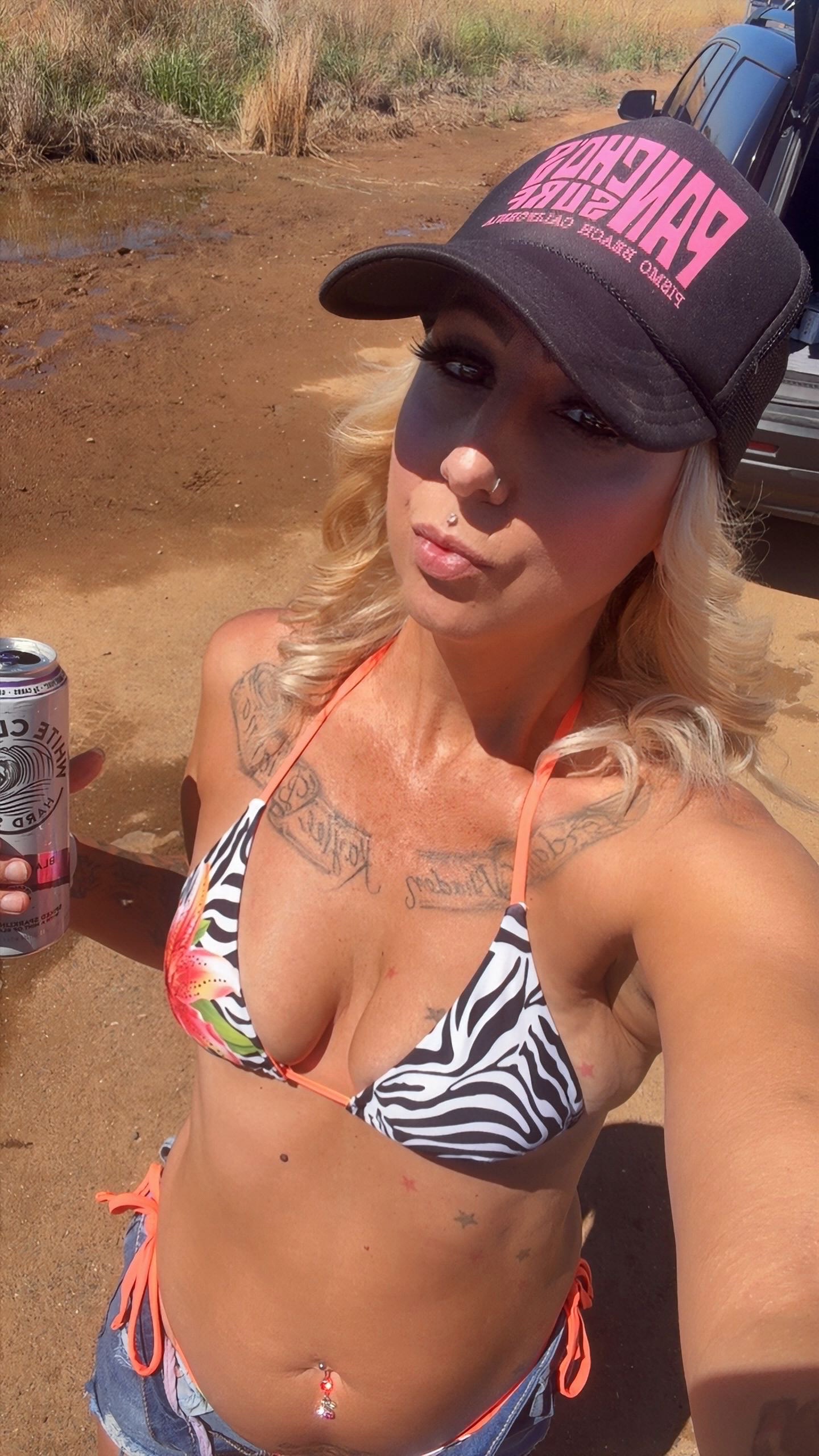 @BreaBrea💕💋🍒LayLow 🙏