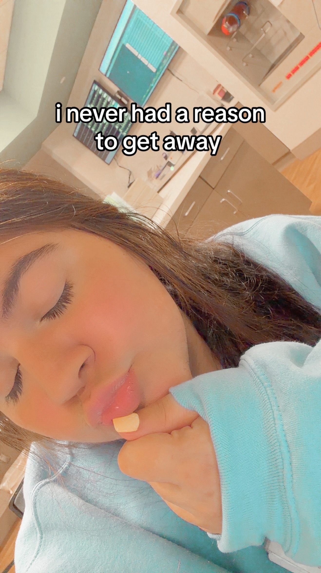 @A M B S ๐