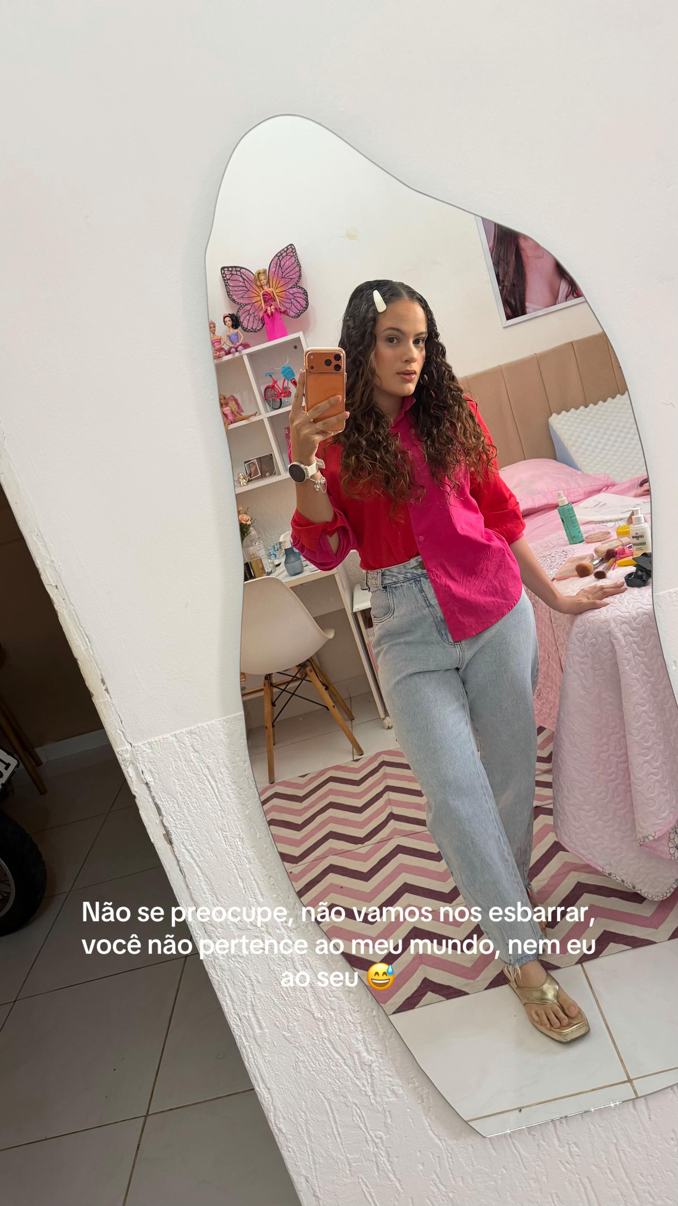 @clararezende__