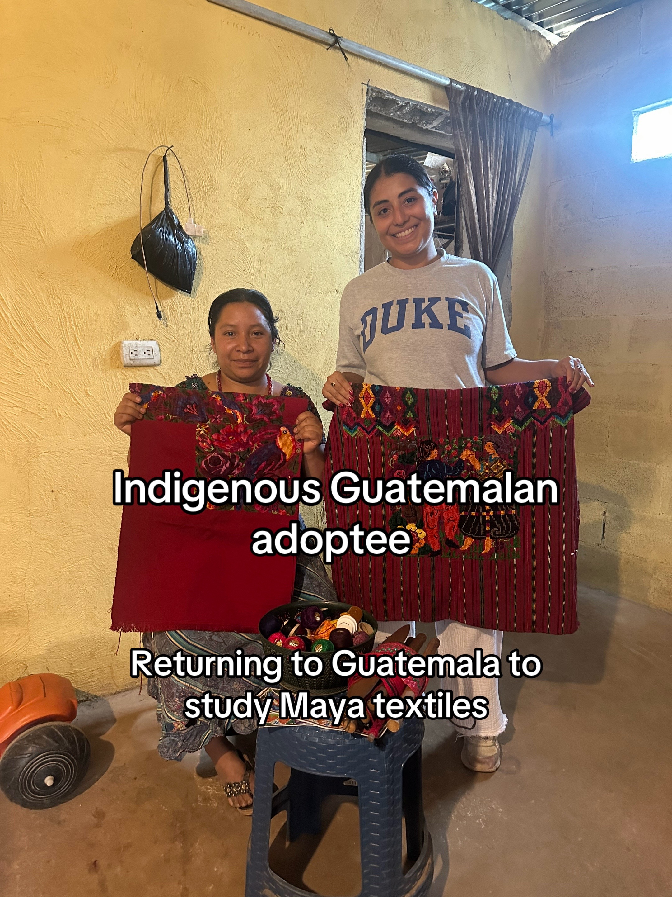 @Johanna | Latina Storyteller