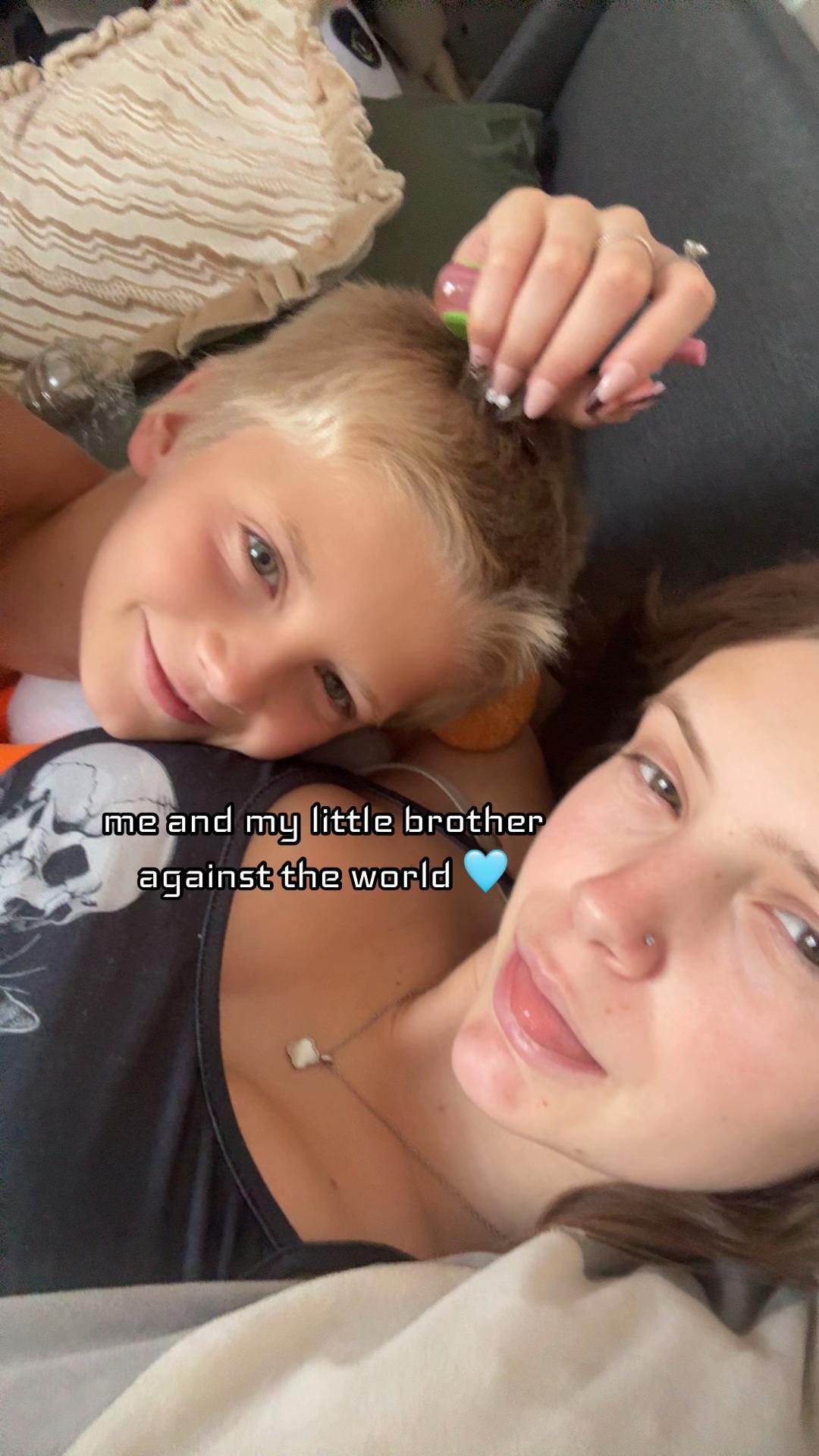 @️Chlo
