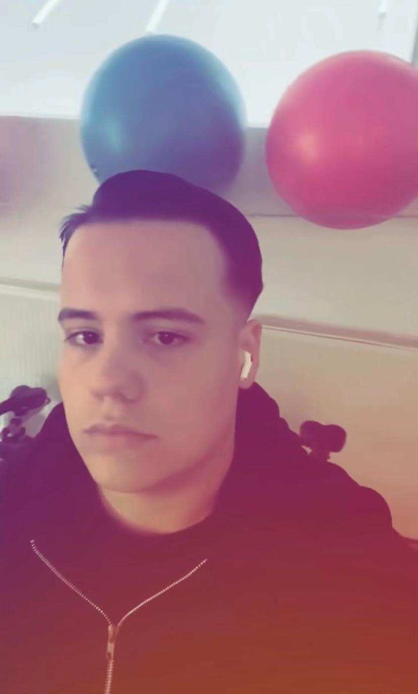 @P9🇦🇱