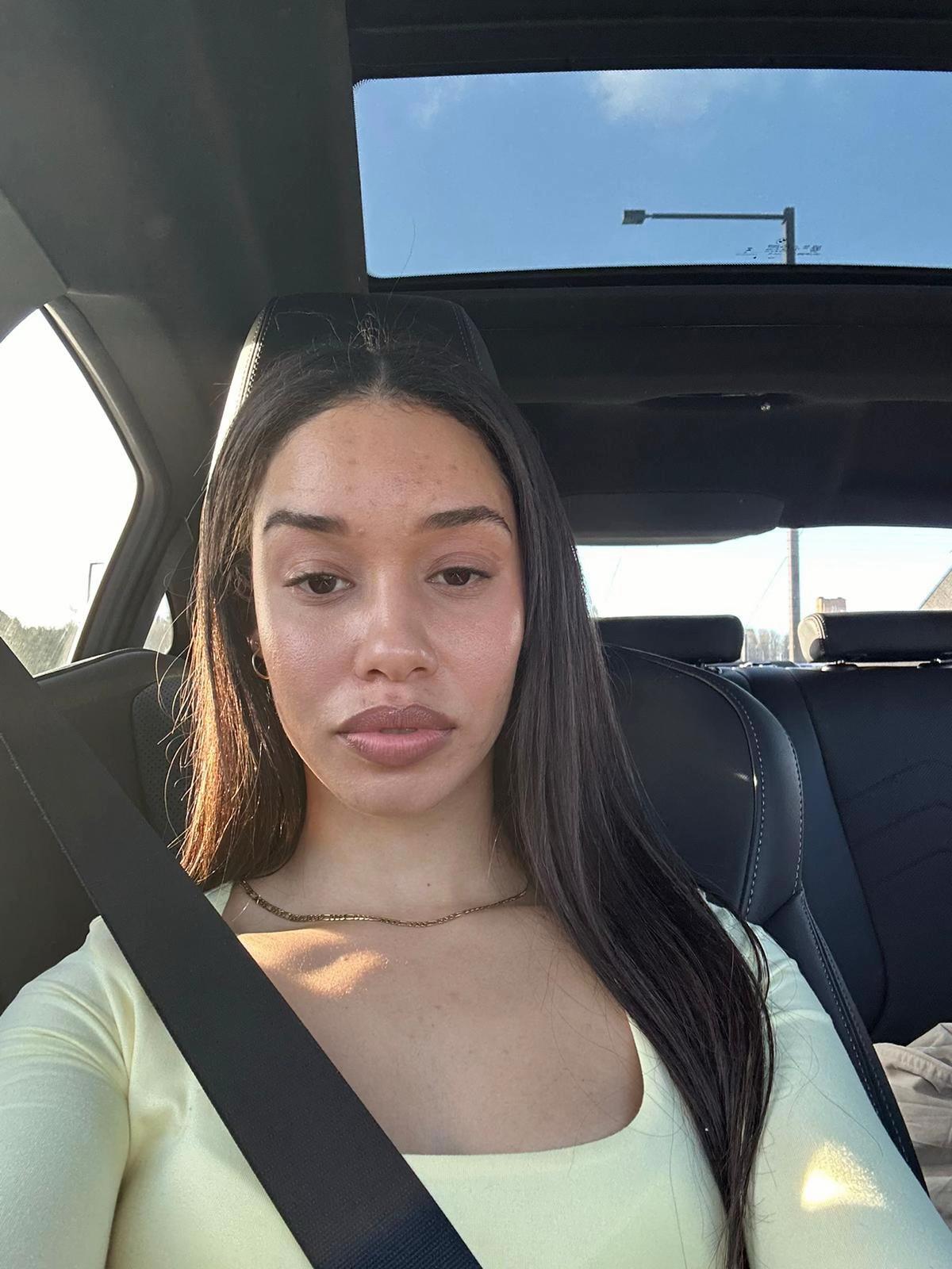 @Zaniii