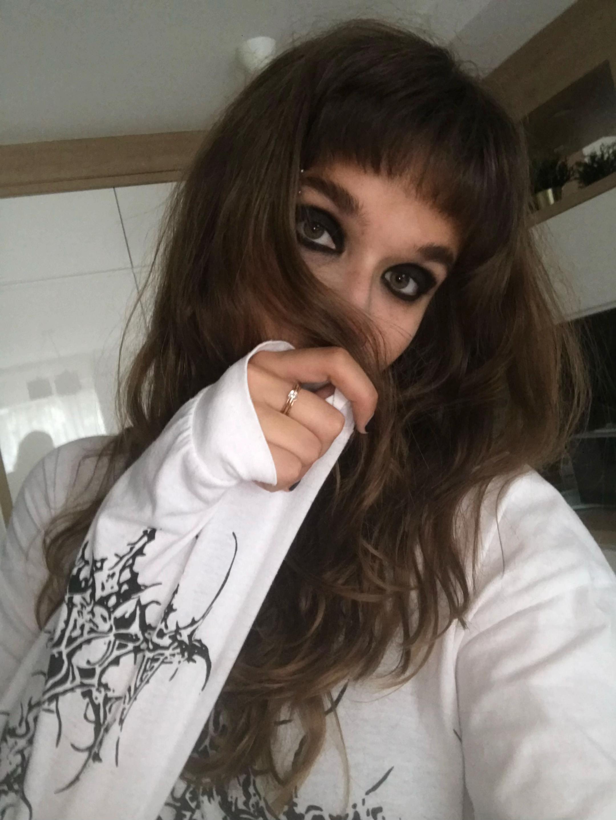 @l0nelym00n