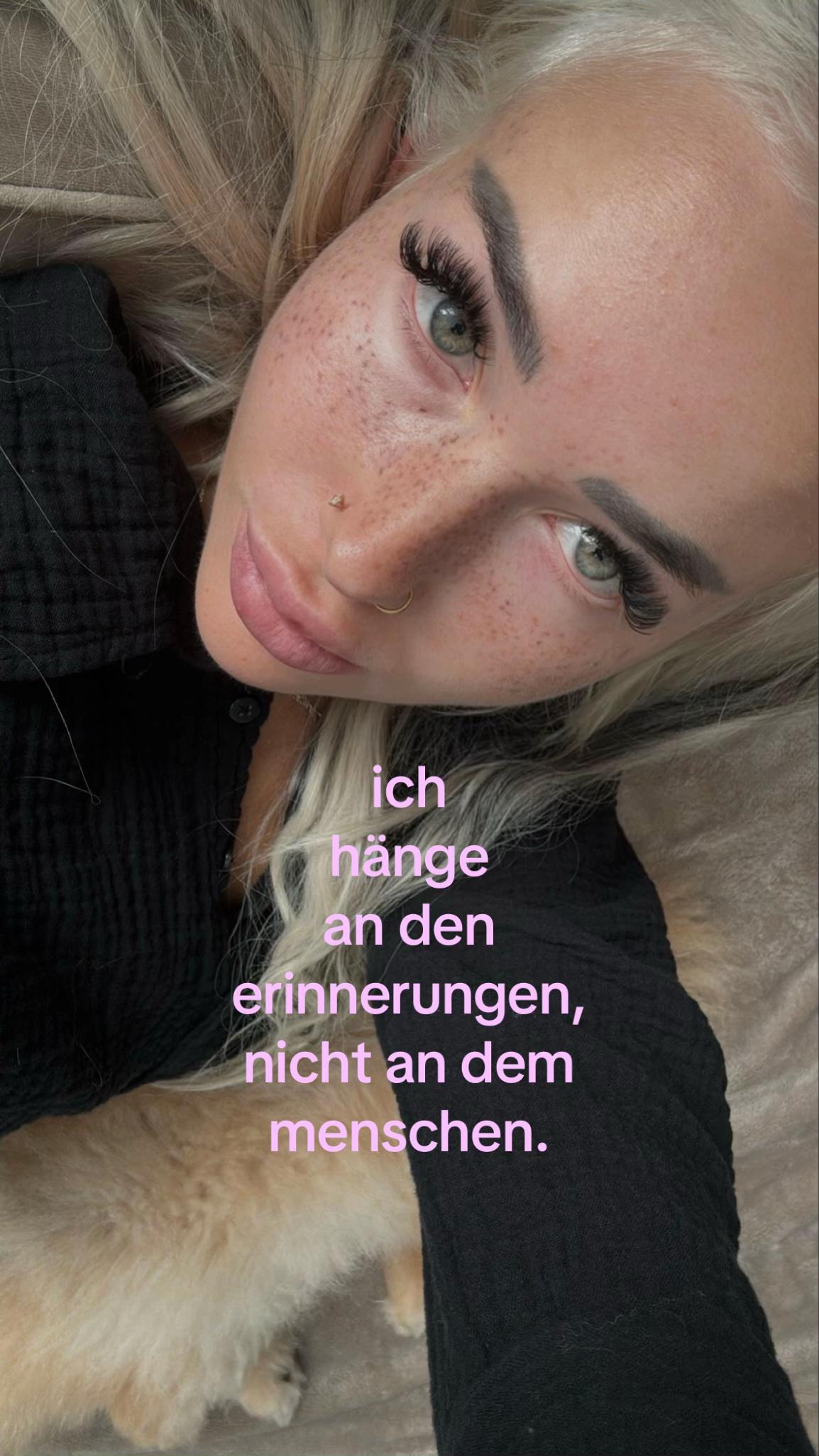 @deniseee.blond