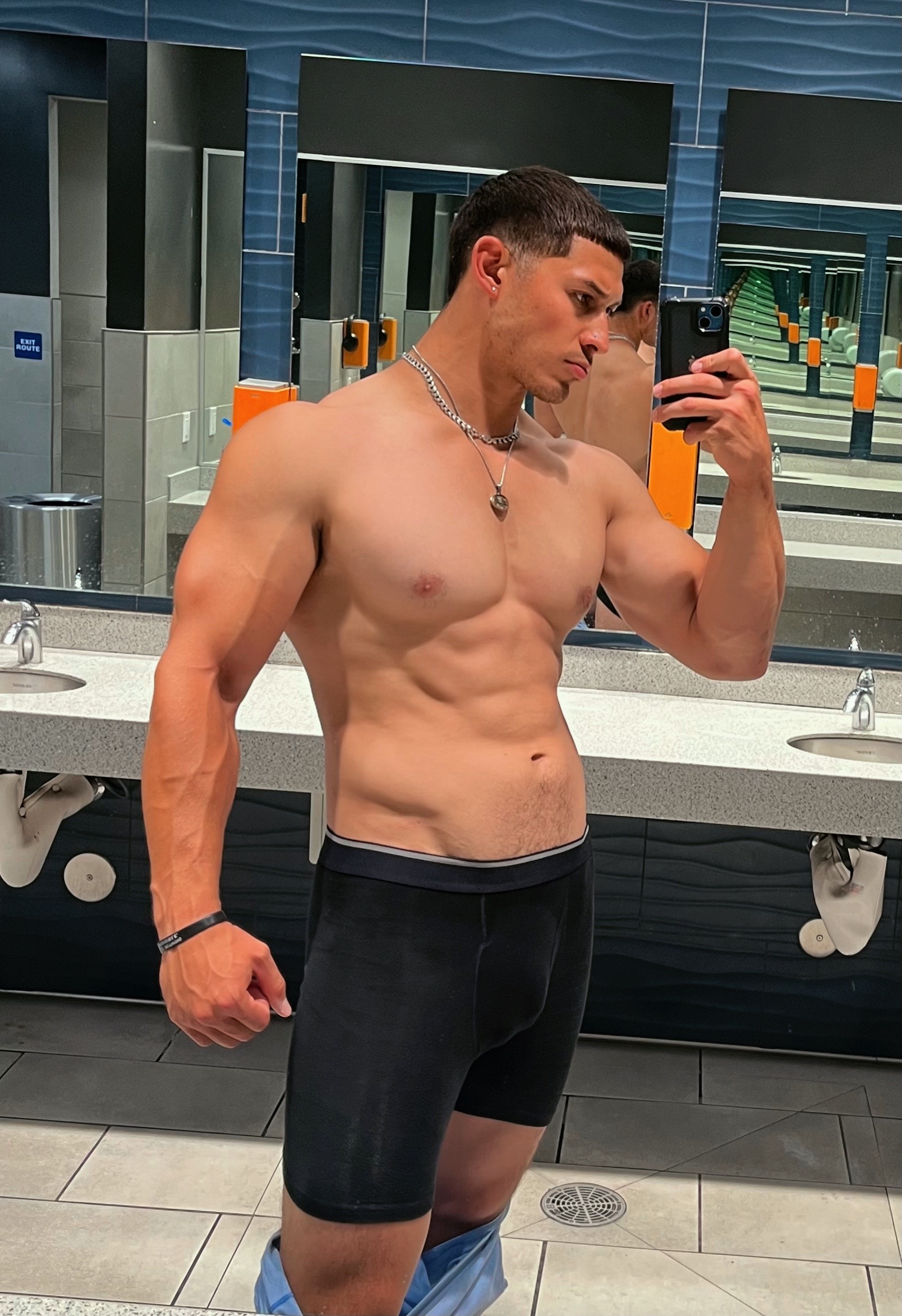 @dclalo