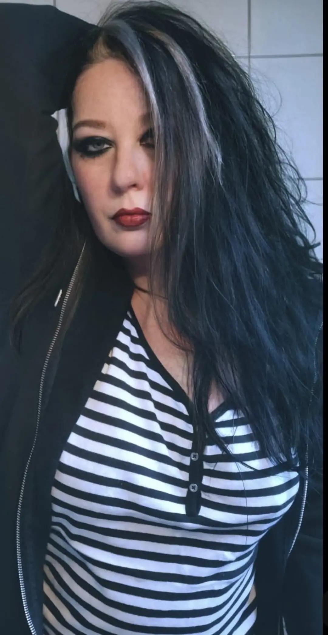 @Nyctophilia242🇩🇪