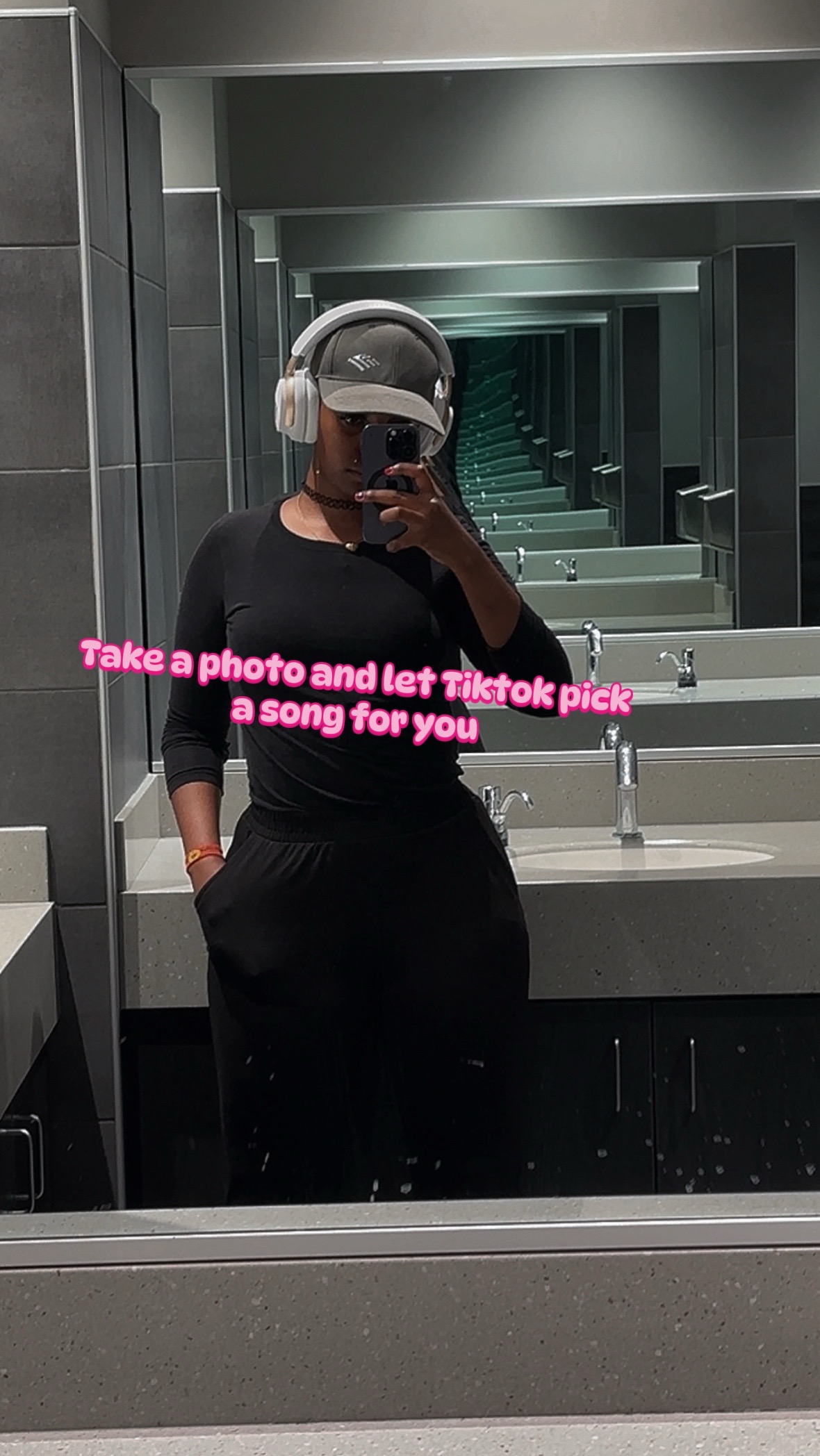 @👑