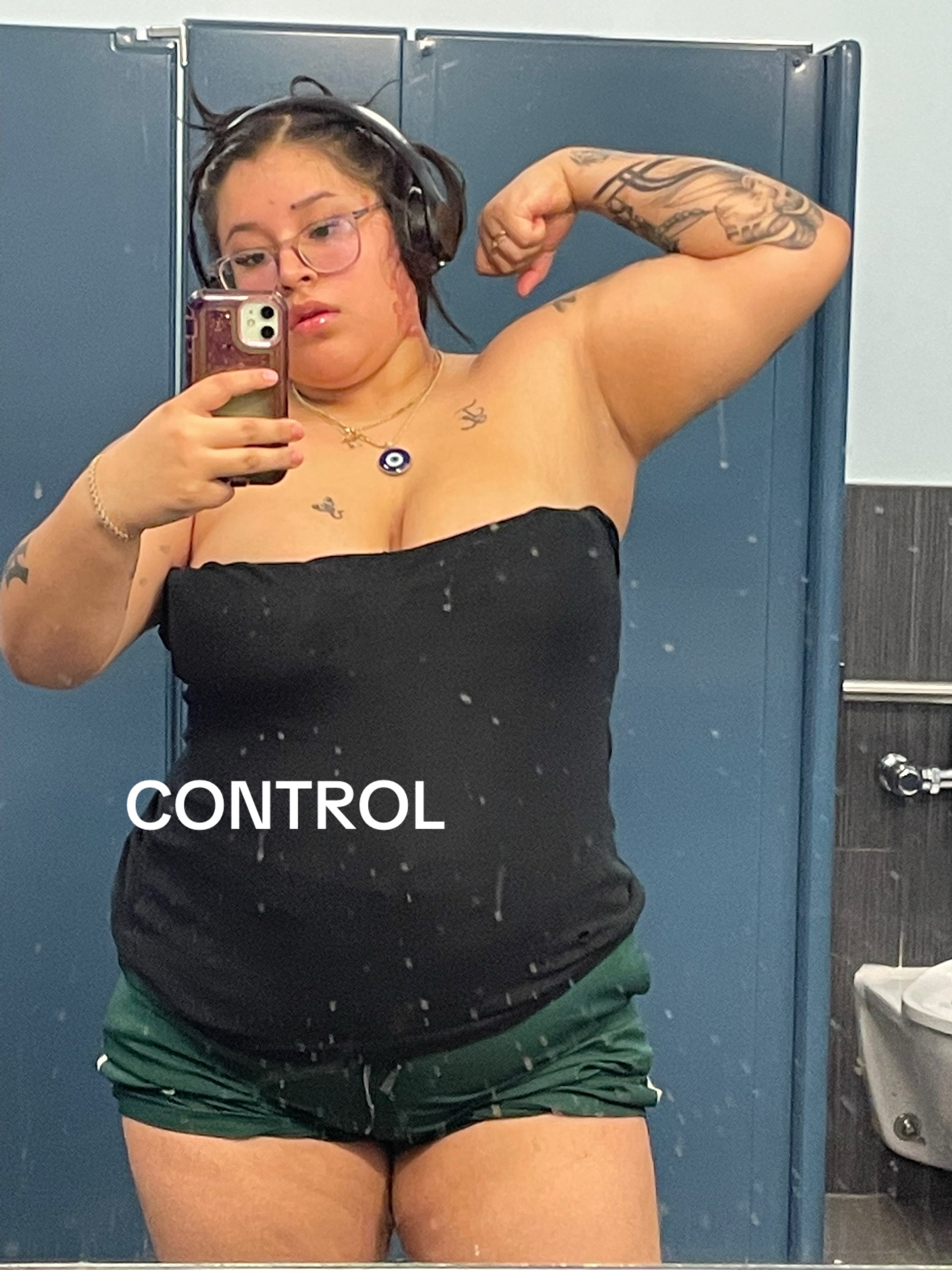 @theemexicandoll