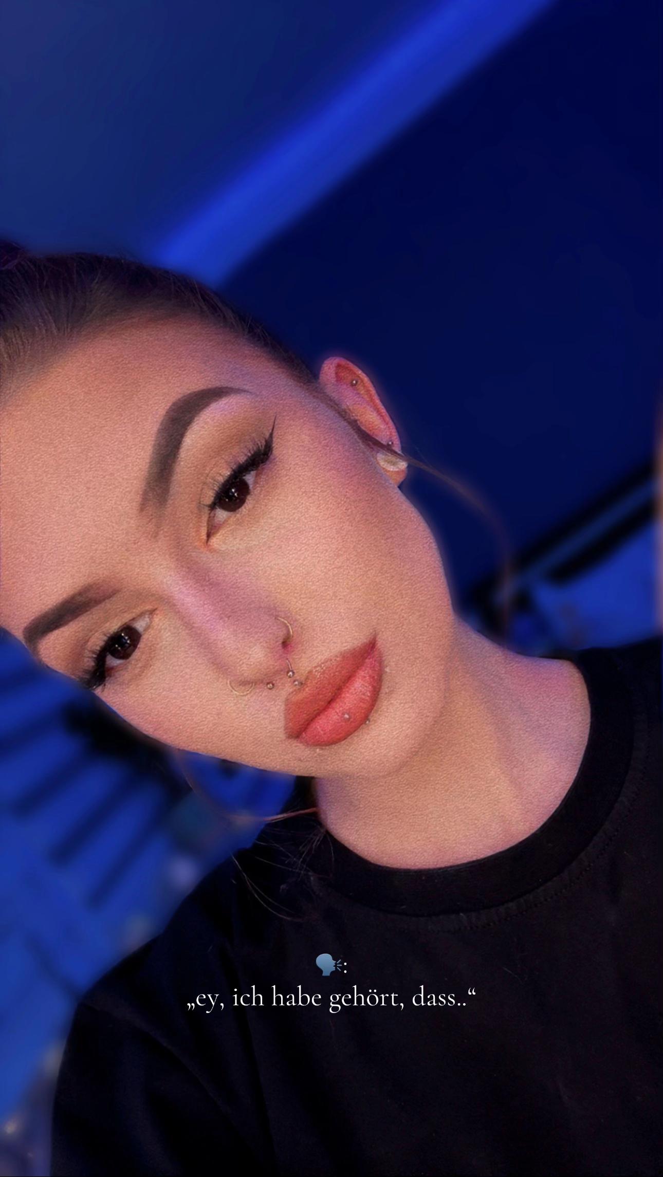 @๐.