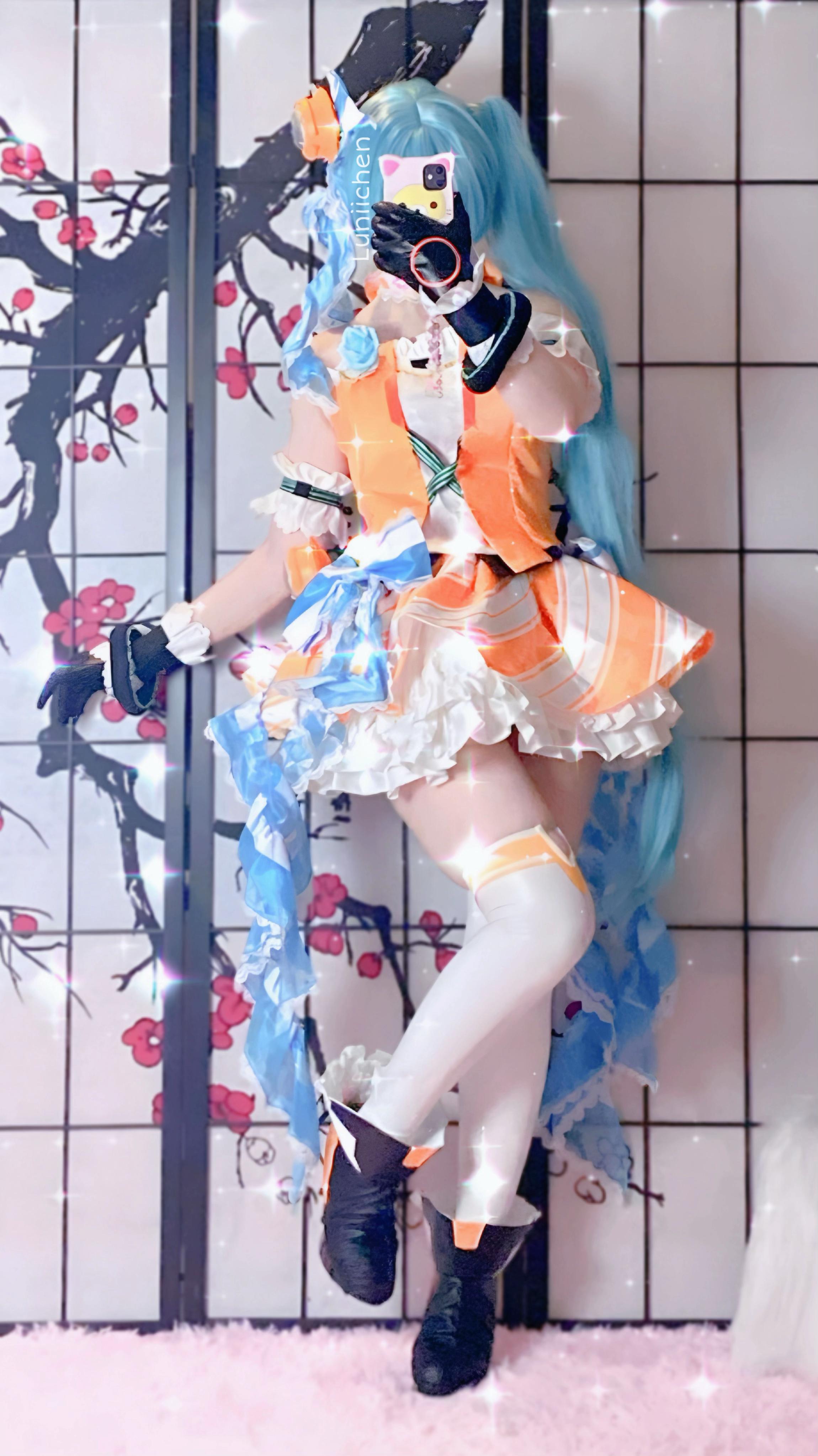 @°♡• Lunii •♡°