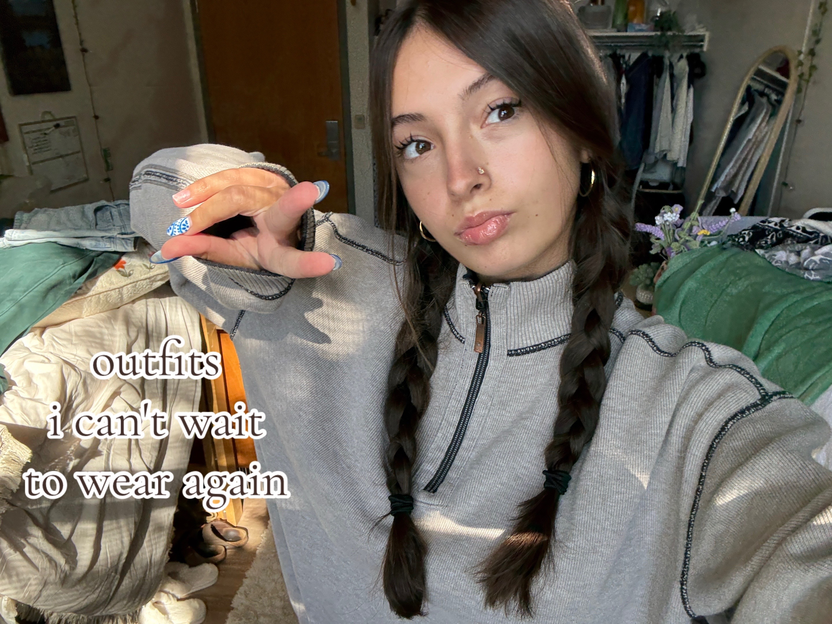 @bellaa
