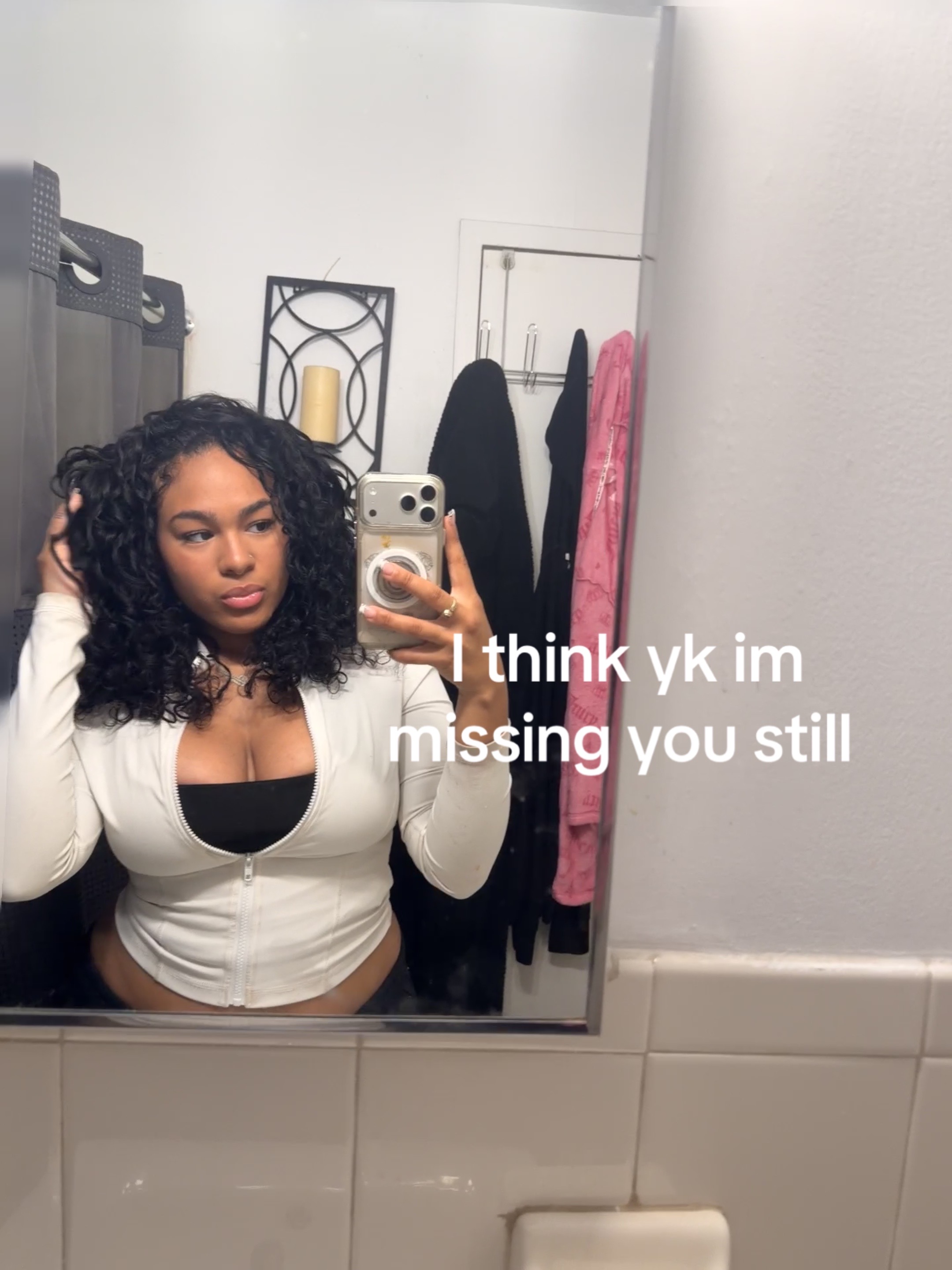 @Desiree🎀