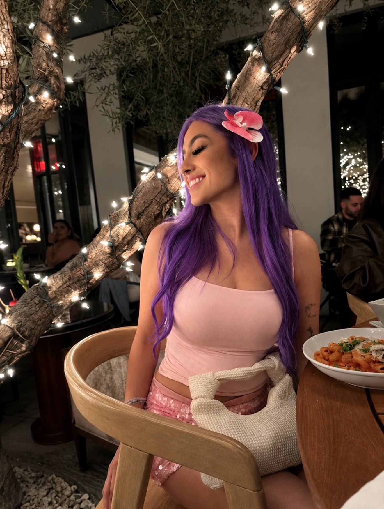 @lexxi