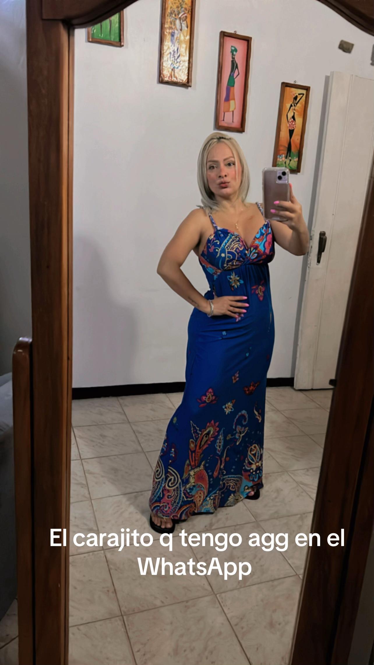@Vecky25