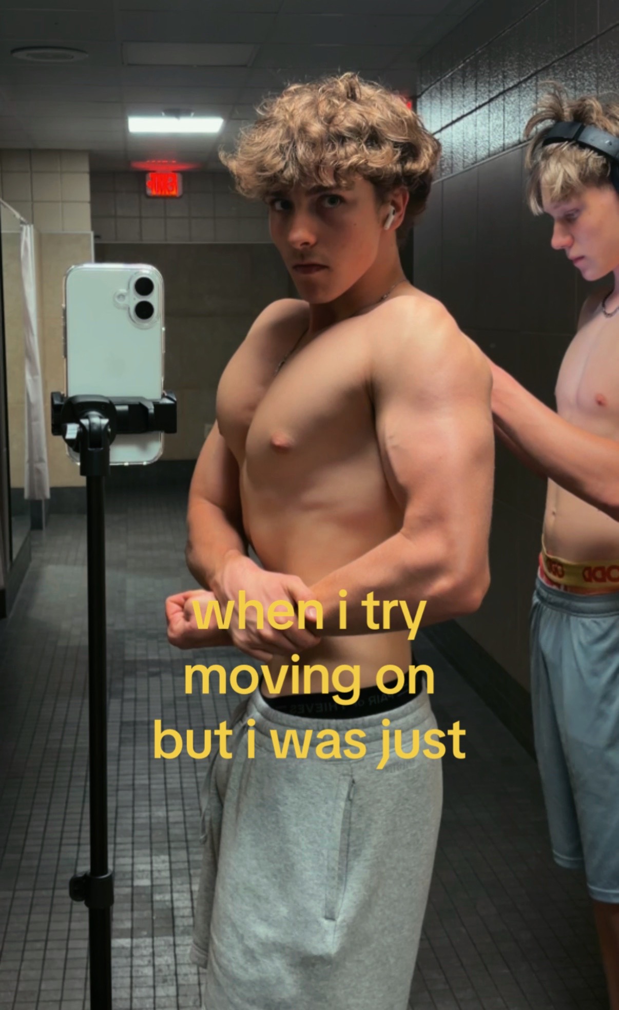 @myleslifts