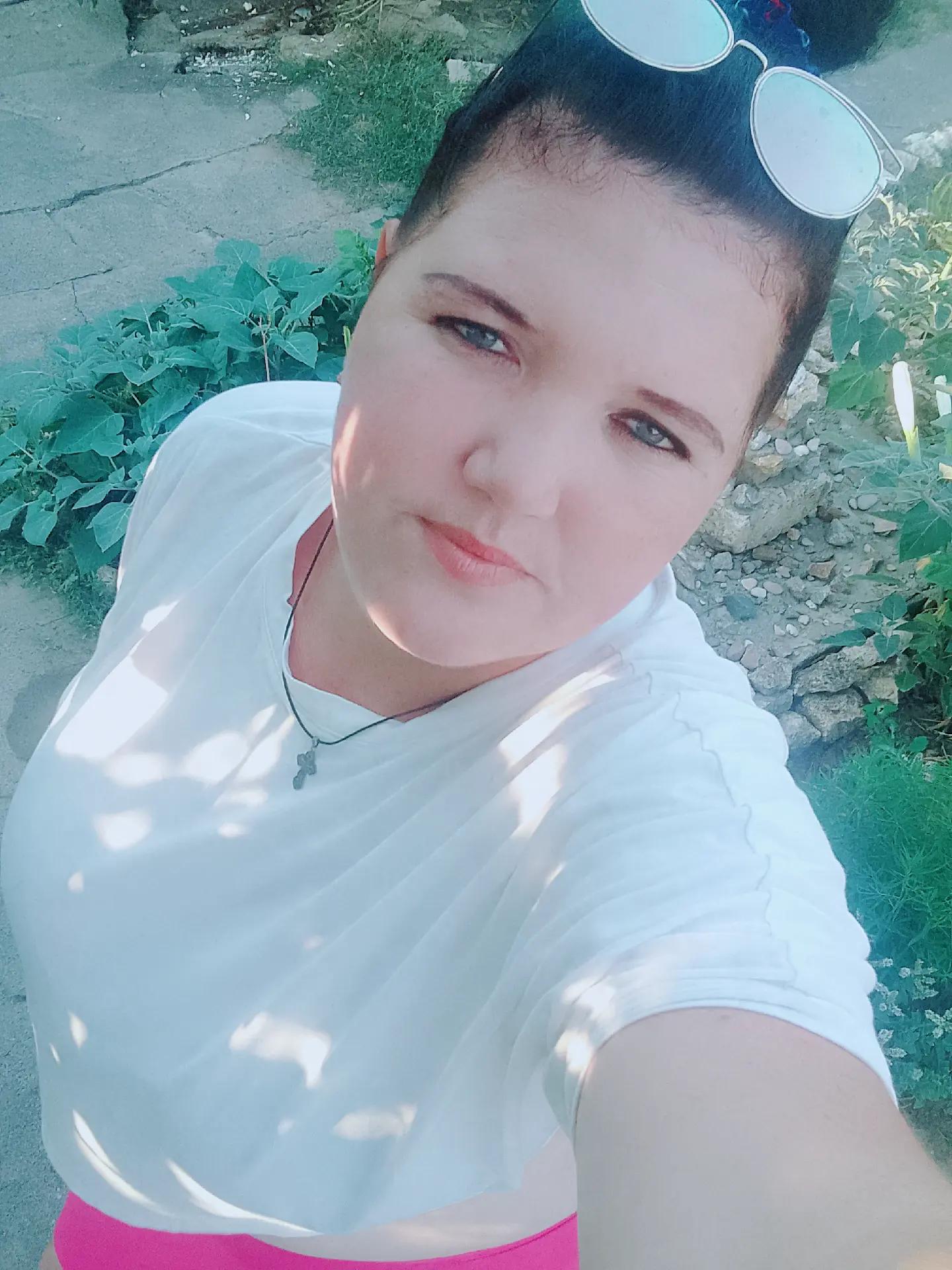 @не твоя 💔&hearts;️