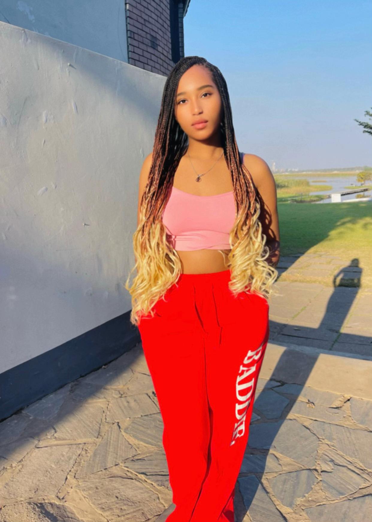 @Isizwe08💋