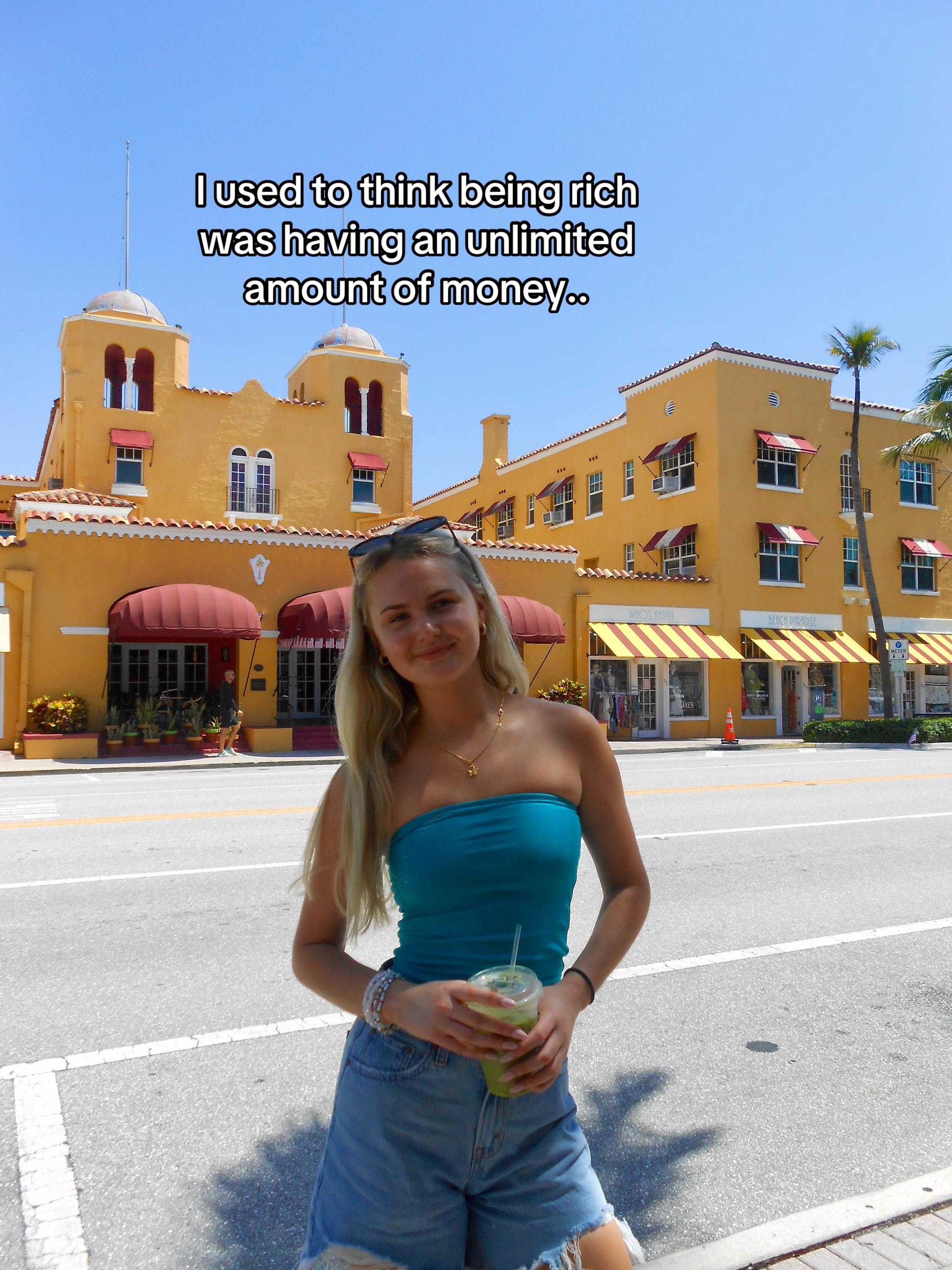 @Lili Paul