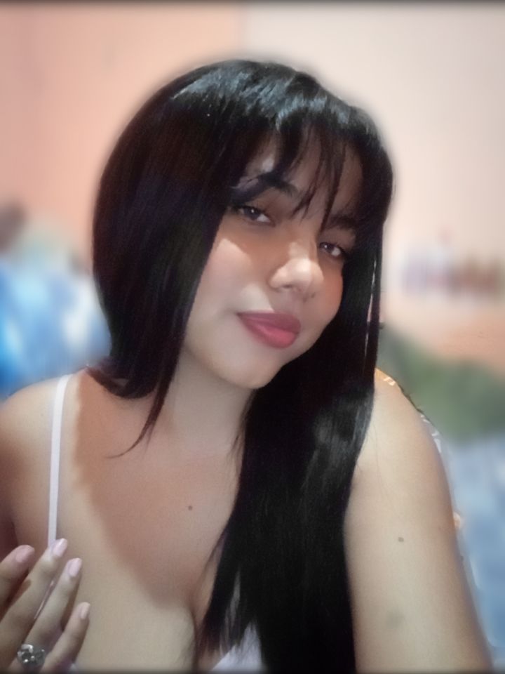 @Ariana García