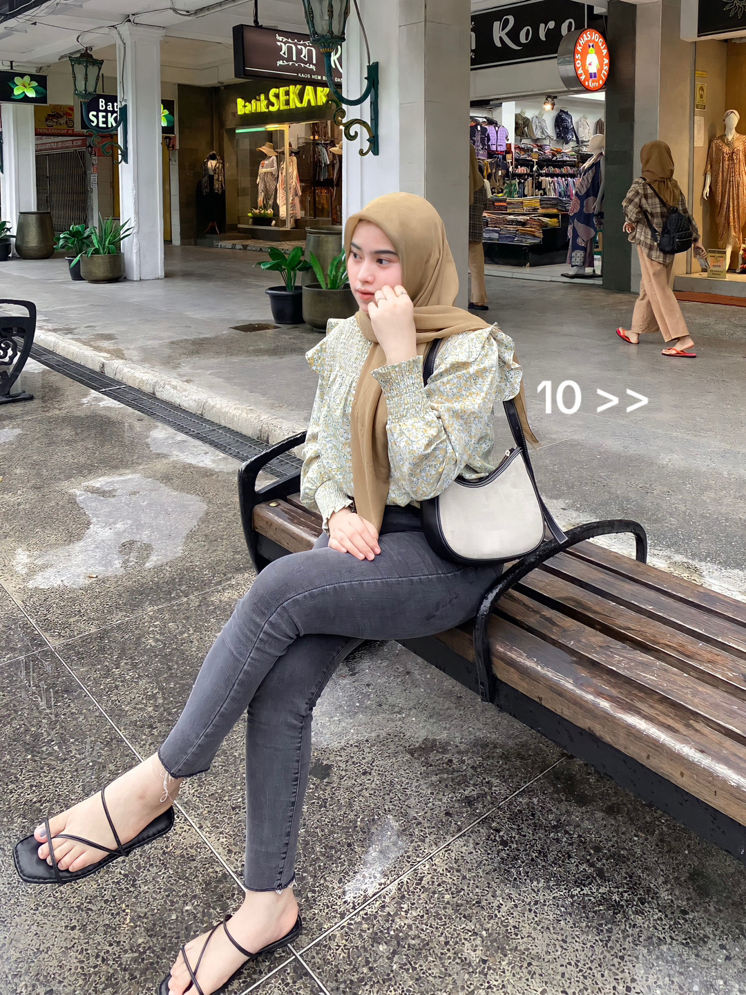 @Farahay
