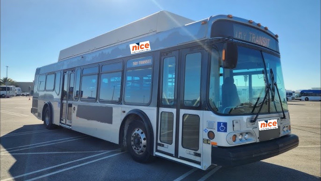 @Sendero Verde Bus Lines