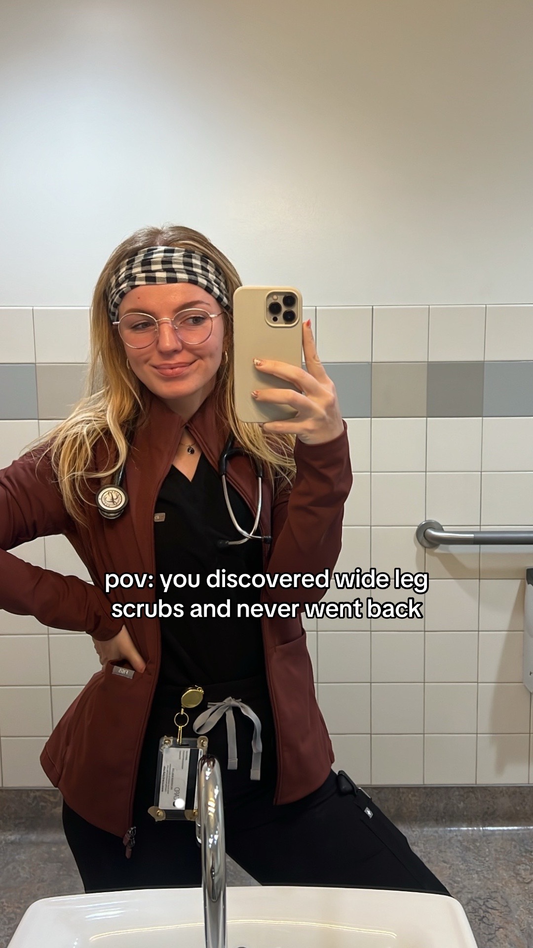 @mckenna 🪩 medical student