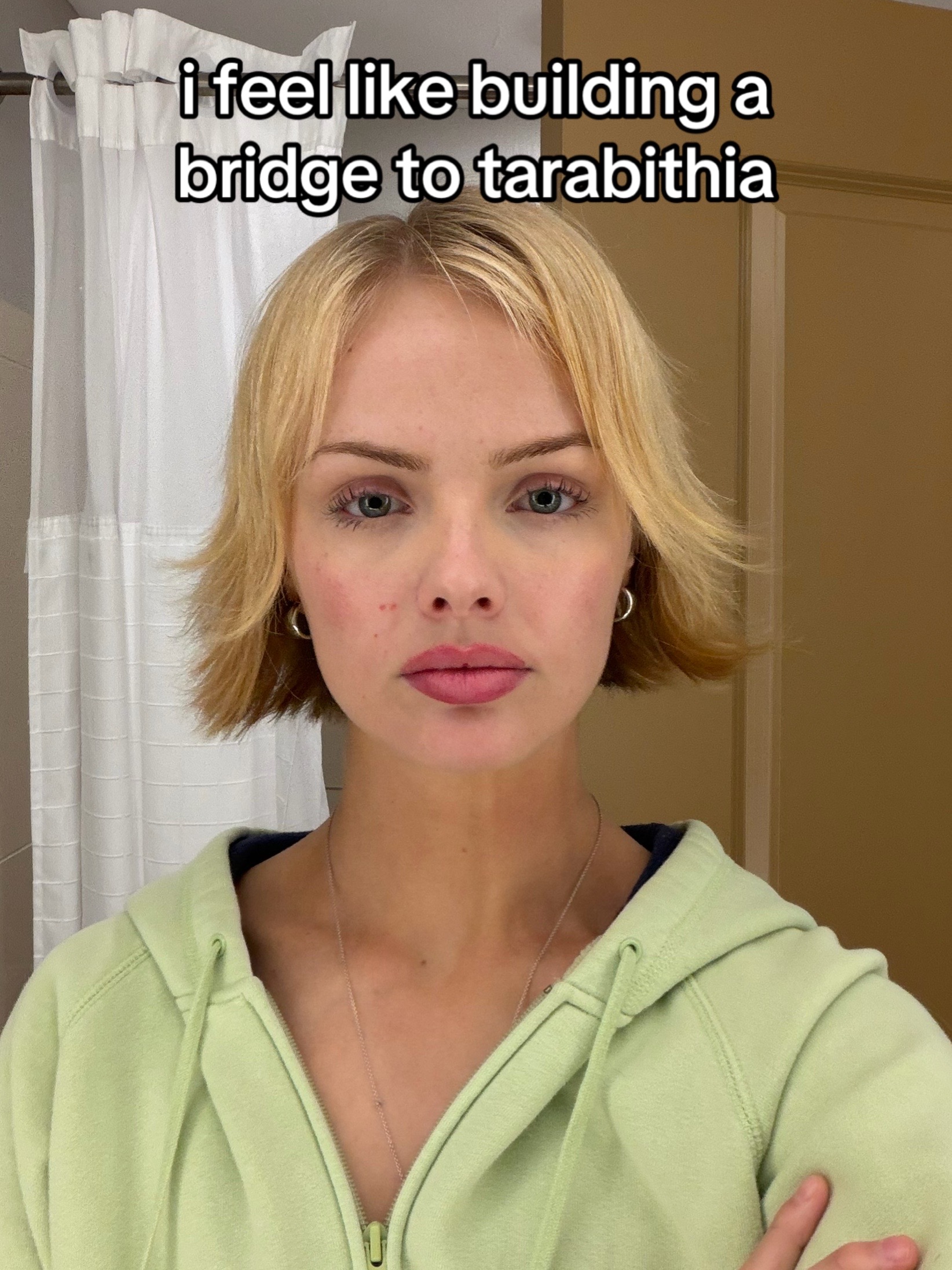 @rachelleahtia