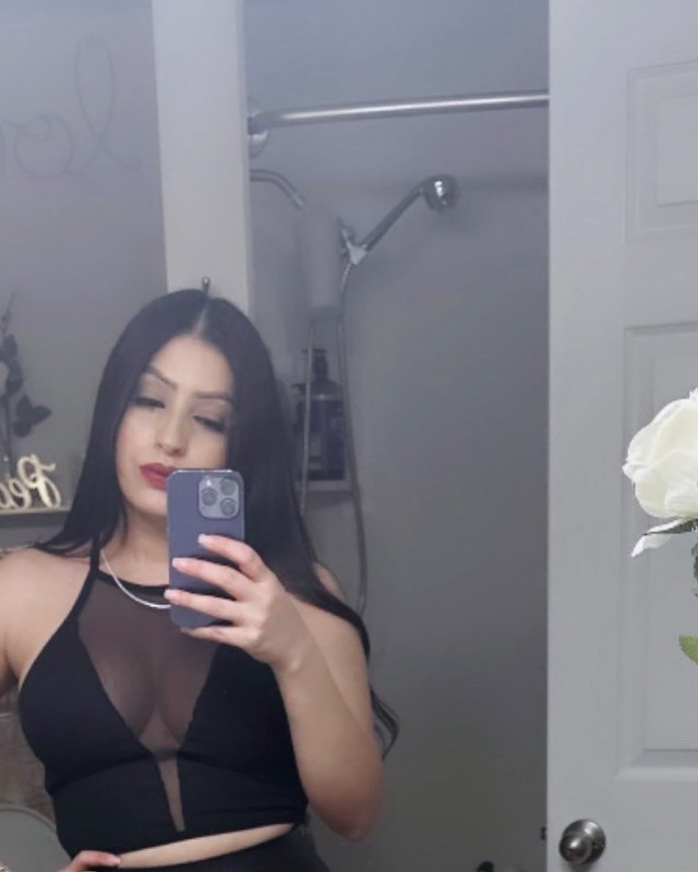 @𝓡𝓸𝓼𝓲𝓮 𝓜𝓲𝔁𝔁 ❤️