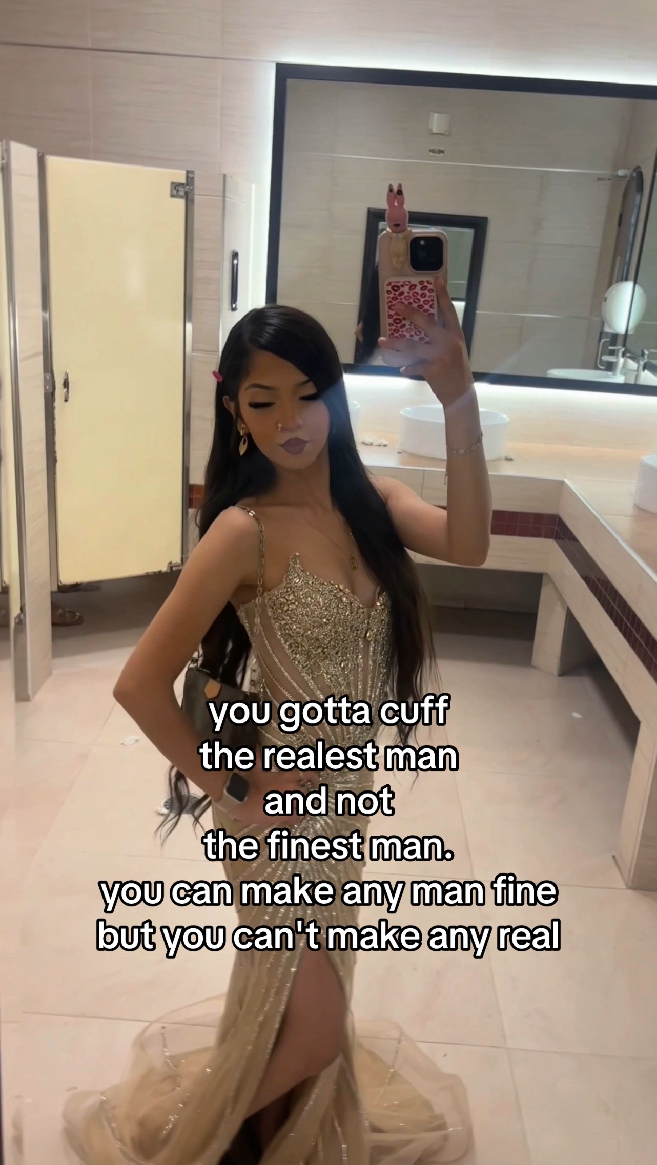 @𝒮
