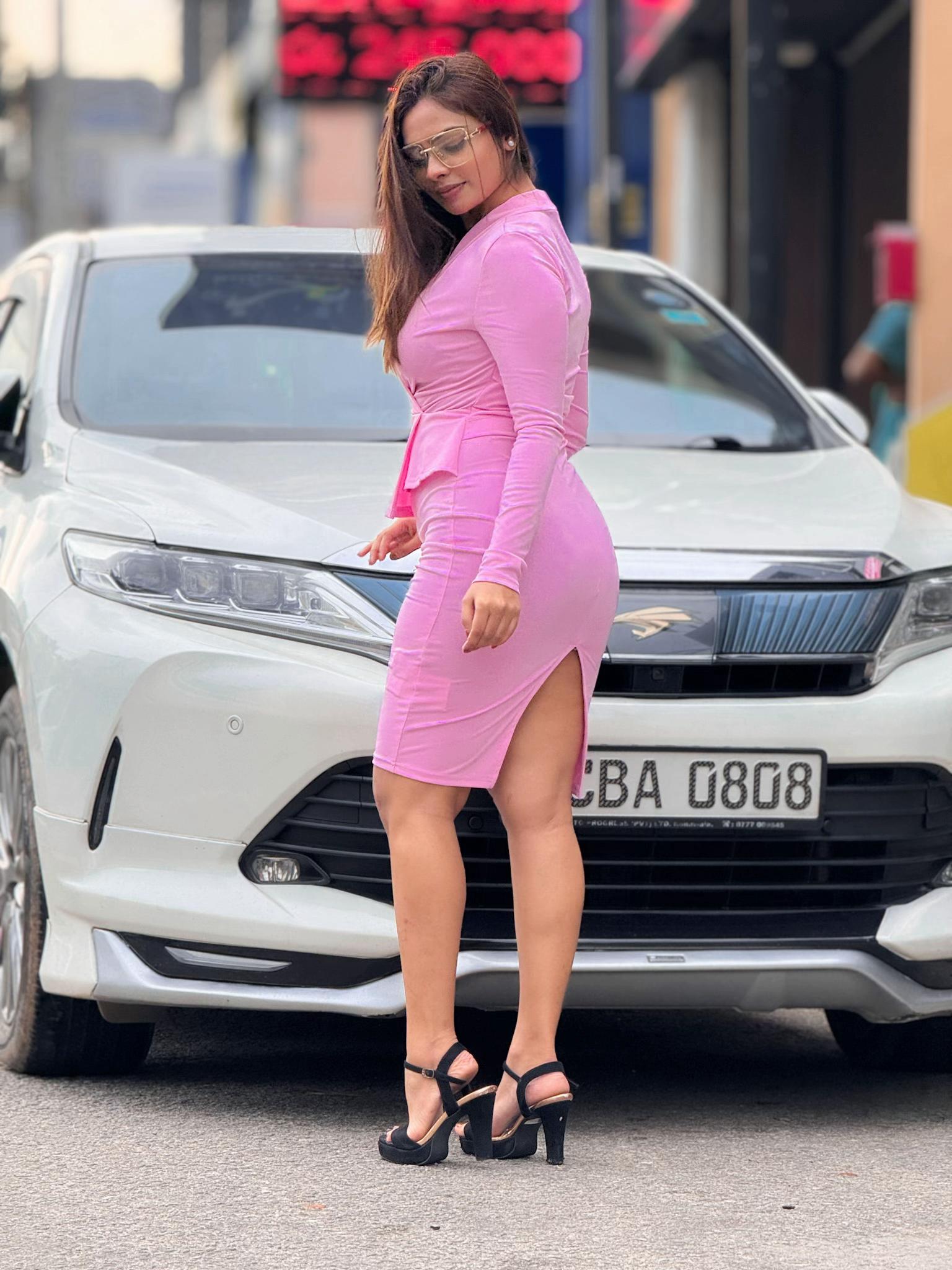 @GenevibesLK