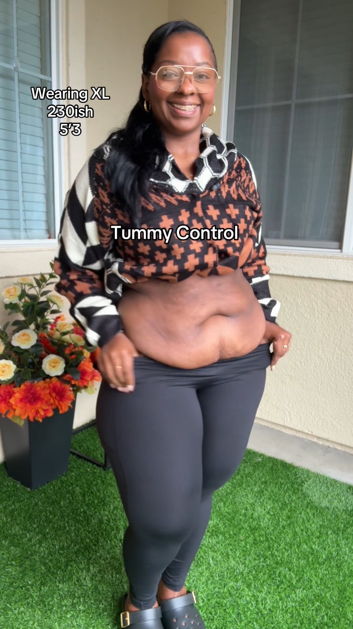 @Ashlei | Curvy Fashion Mama
