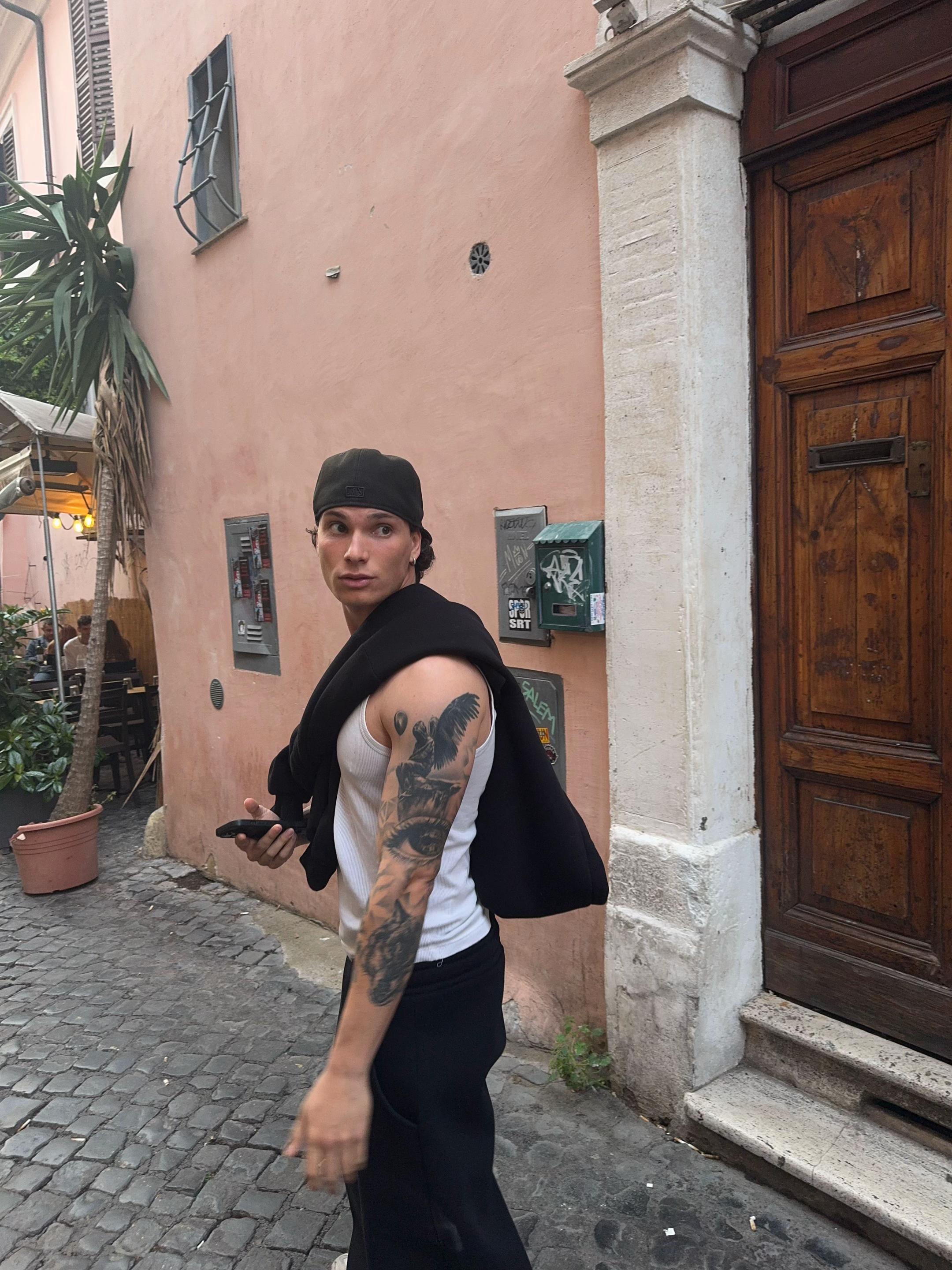 @Coco_____