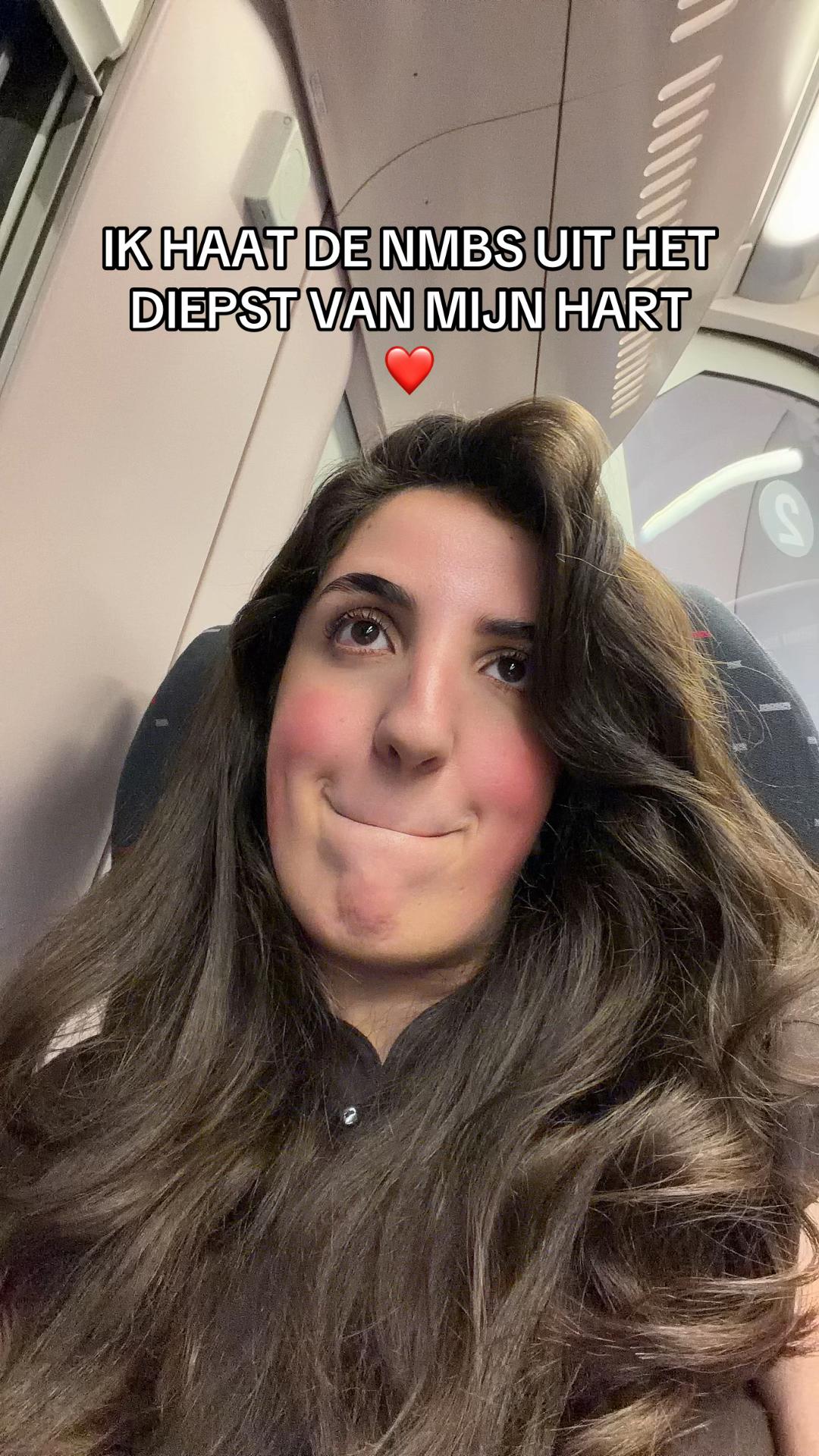 @Raniaiaia