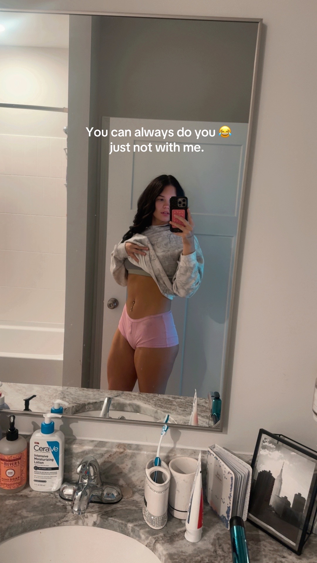 @lys.gregory