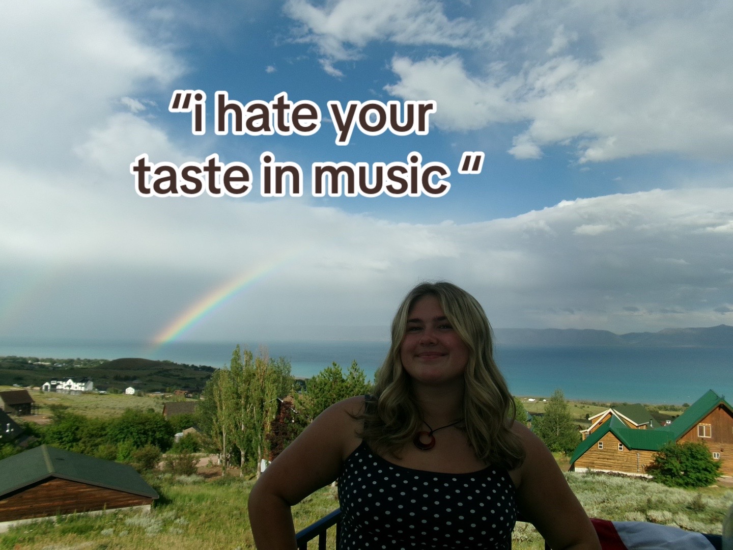 @pais