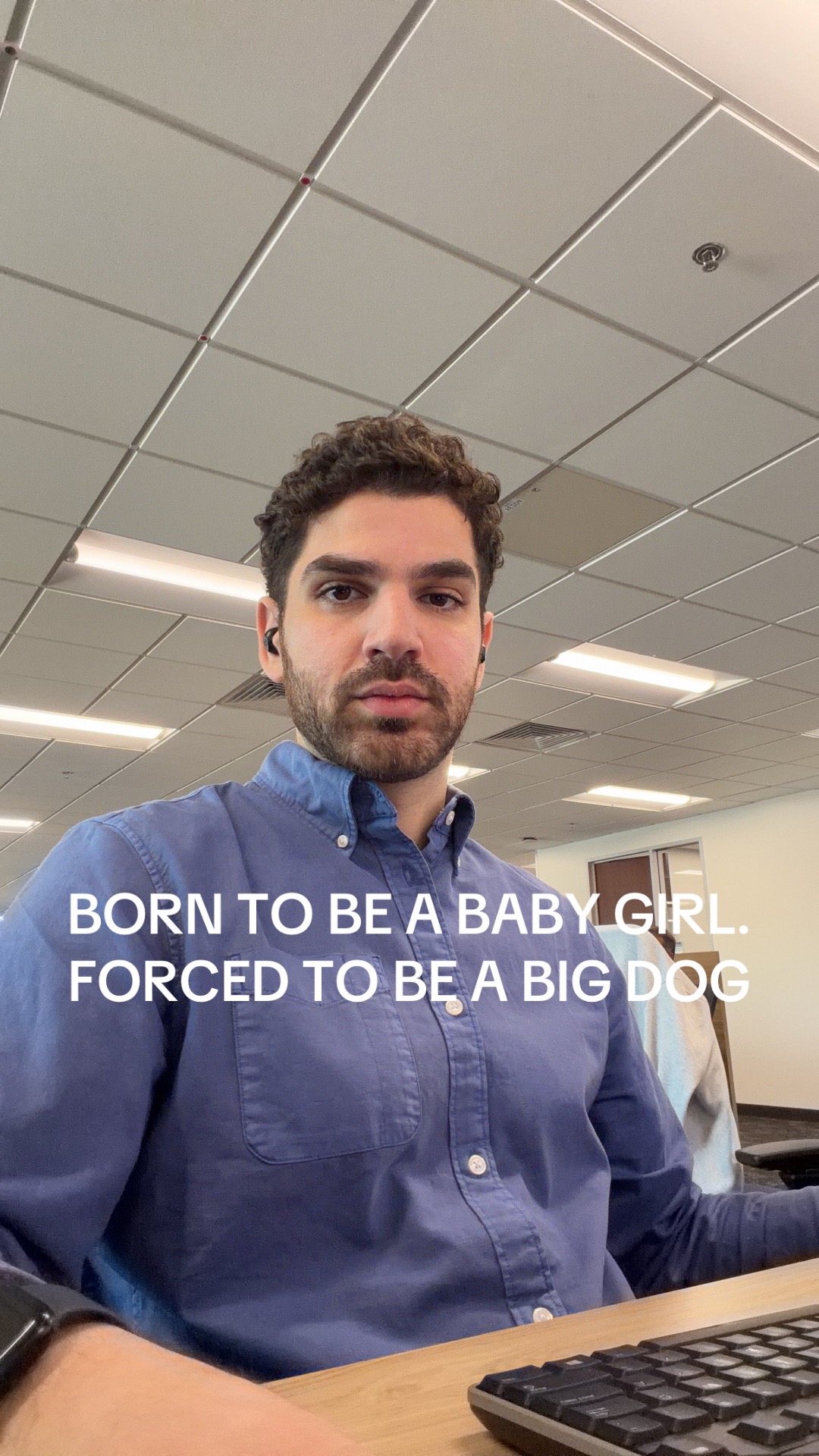 @🫦