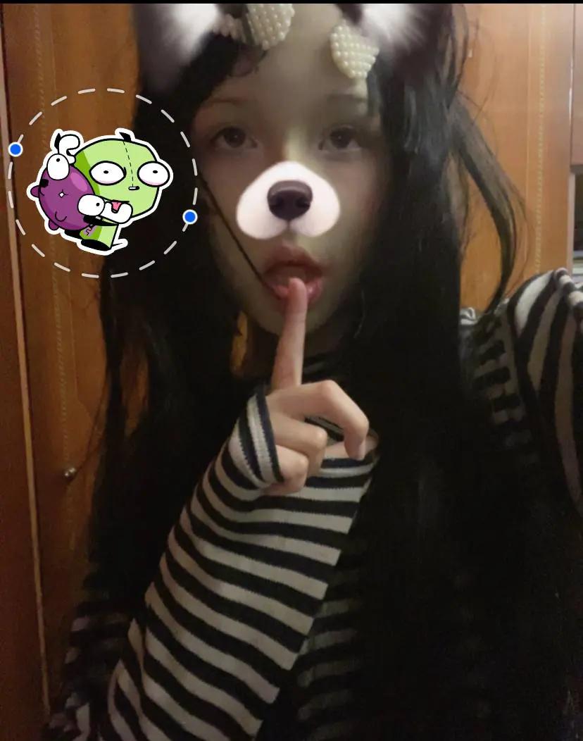 @линочка фонк 𖣂