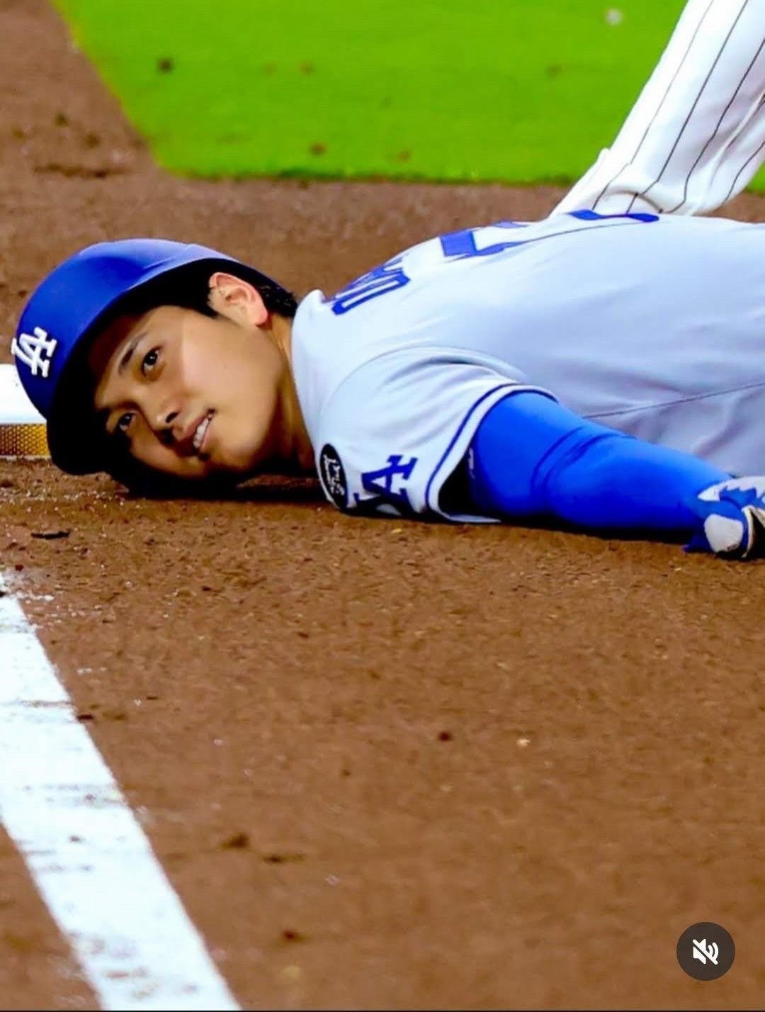 @⁵ Ohtani’s buttcheeks ⚾️ ⊙⊝⊜ ⁷