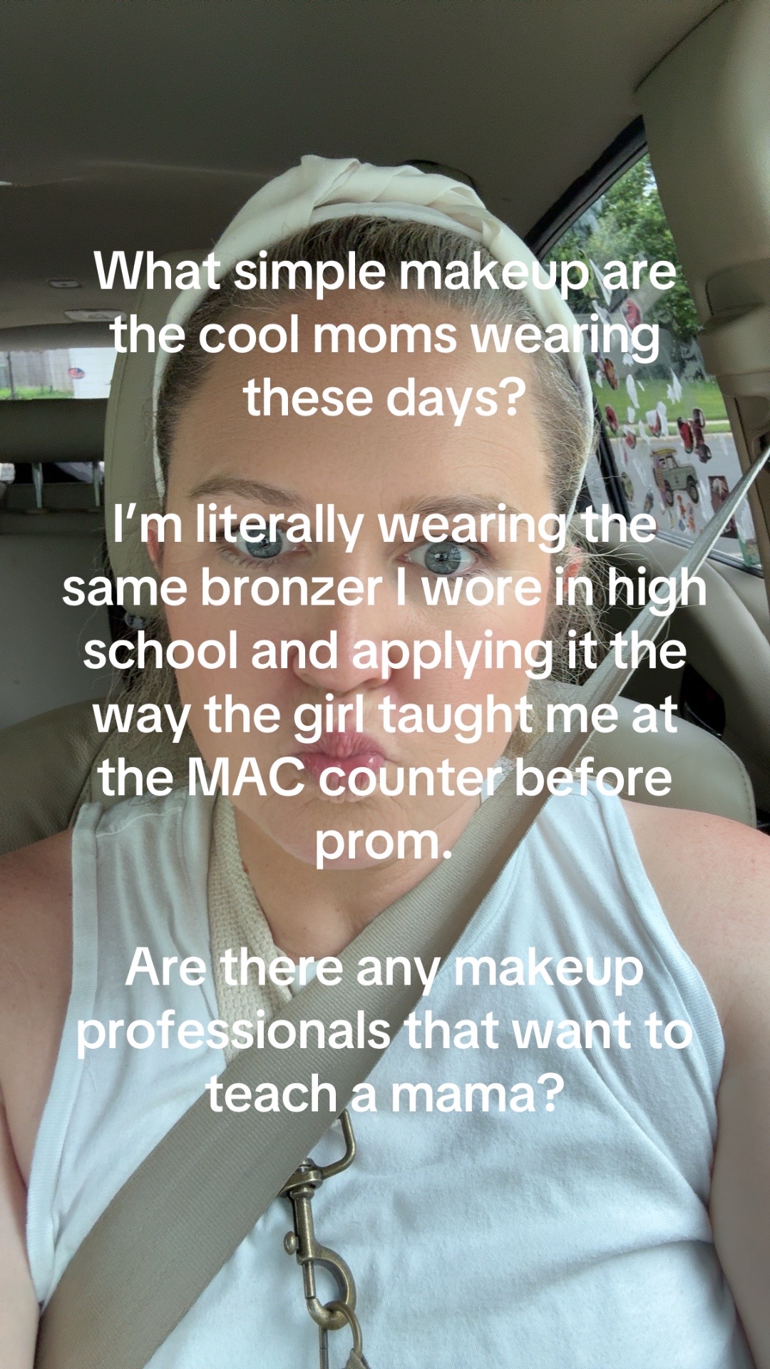 @themomglowup.co