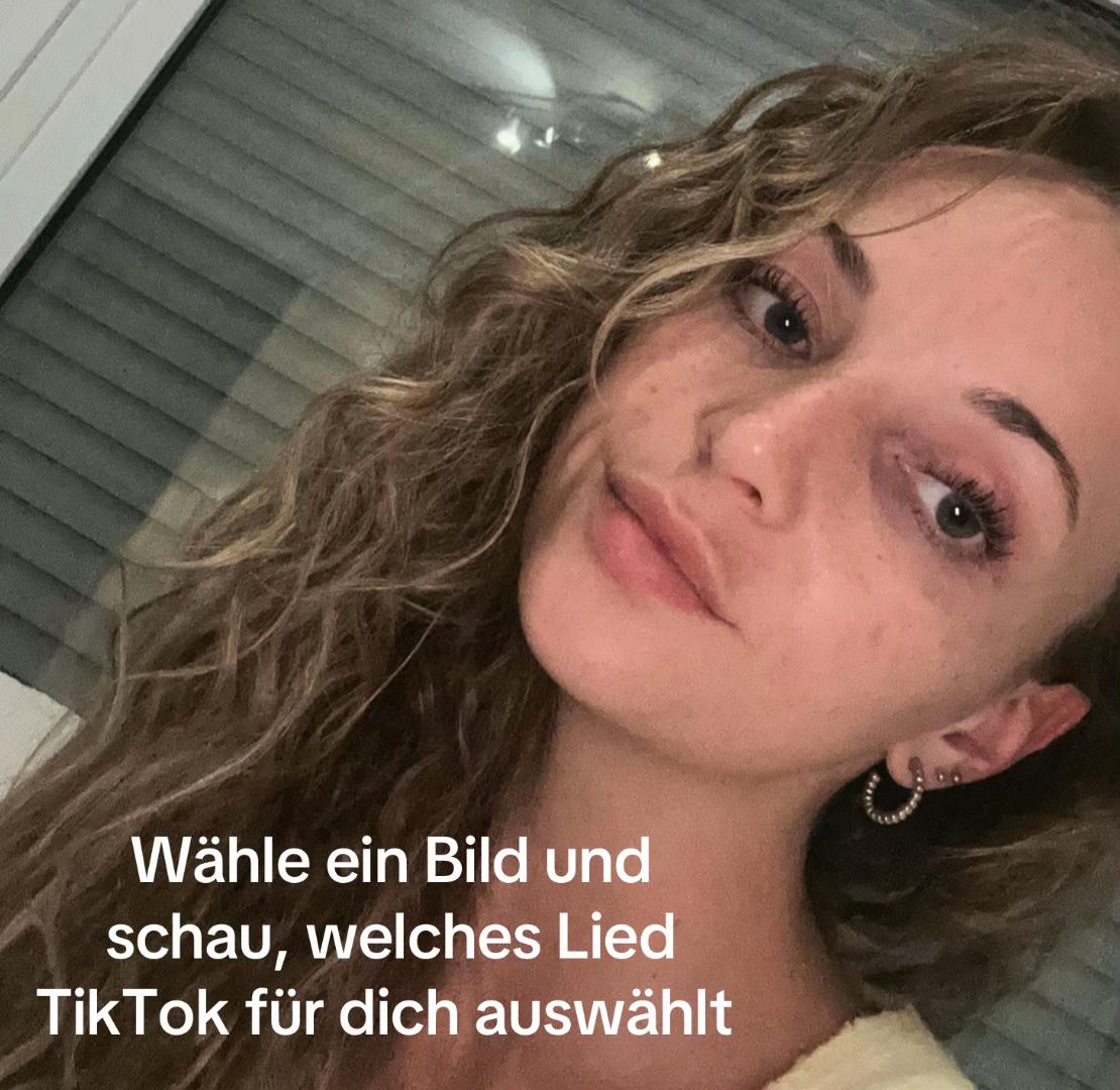 @Celin
